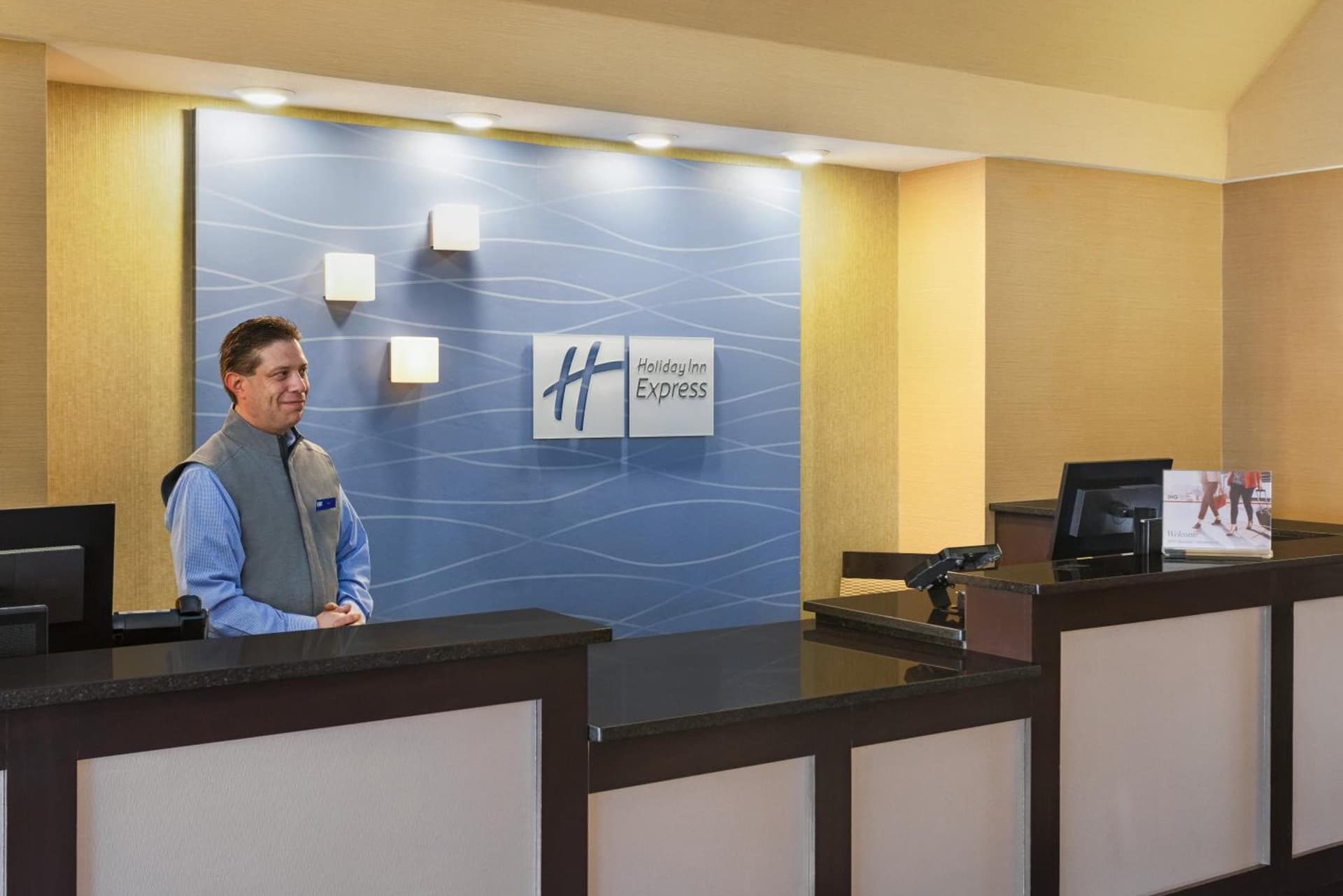 Holiday Inn Express Hotel & Suites Edmond by IHG gallery photo in Edmond, OK — image 66