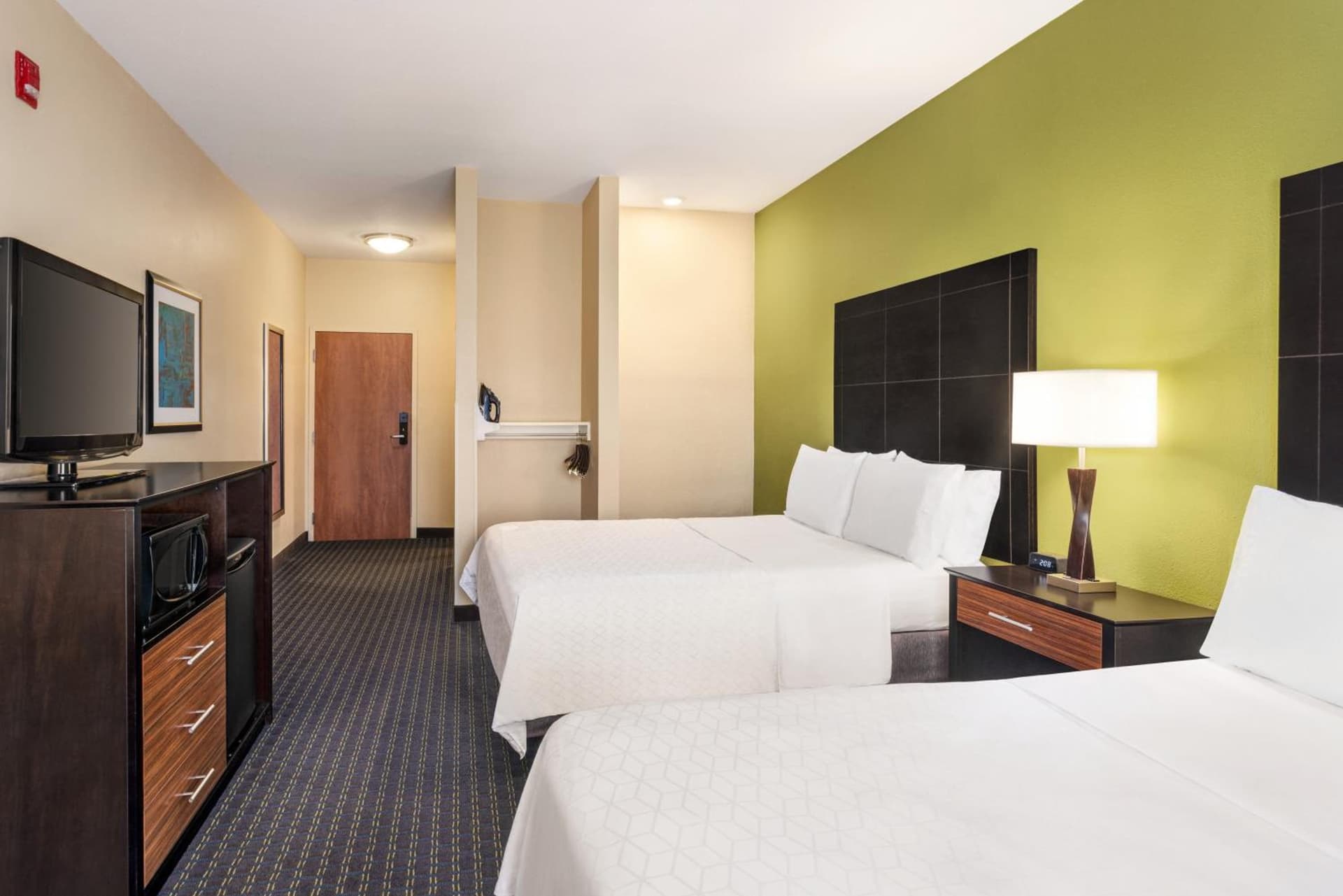 Holiday Inn Express Hotel & Suites Edmond by IHG gallery photo in Edmond, OK — image 8