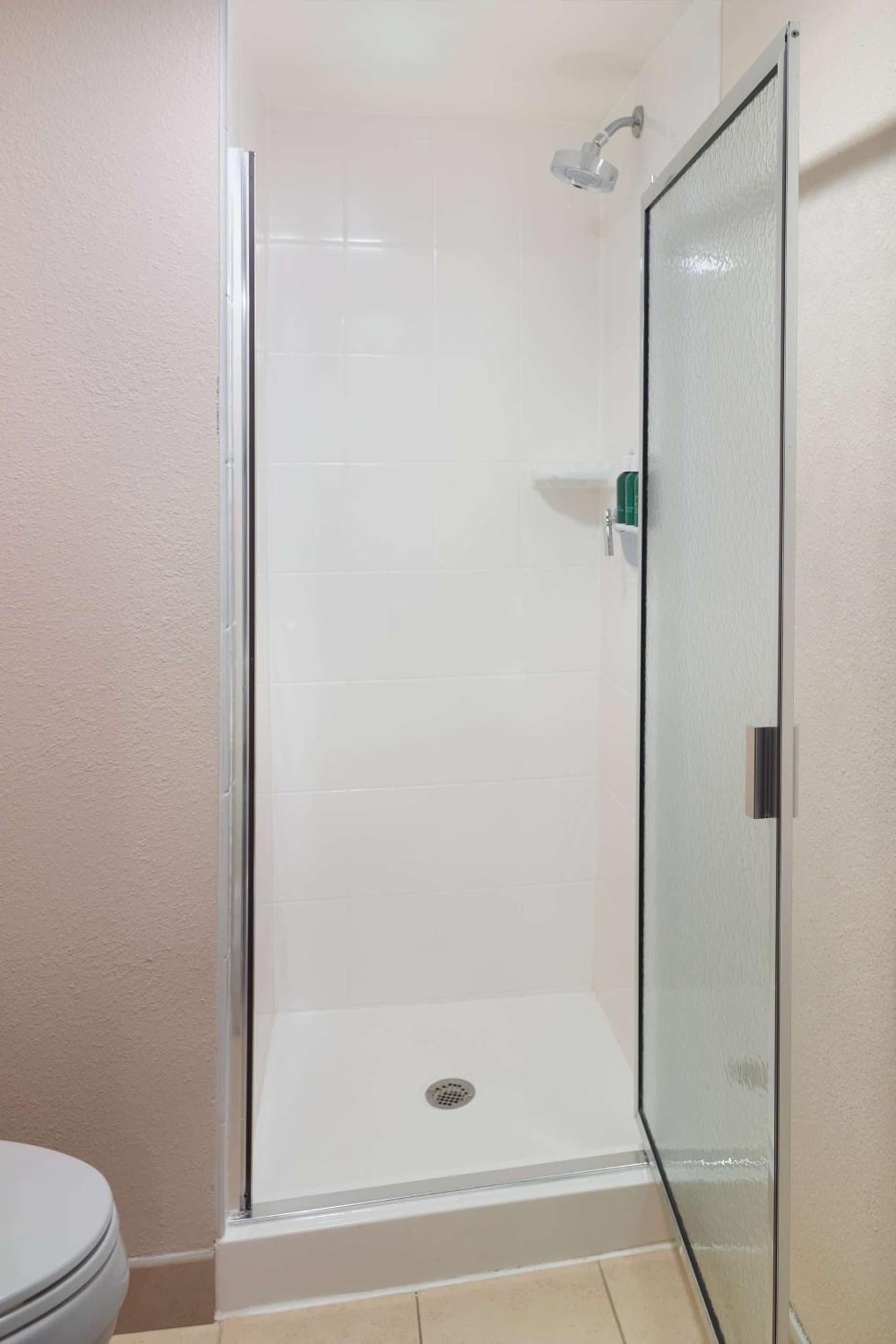 Sonesta ES Suites Atlanta Alpharetta Windward gallery photo in Alpharetta, GA — image 8