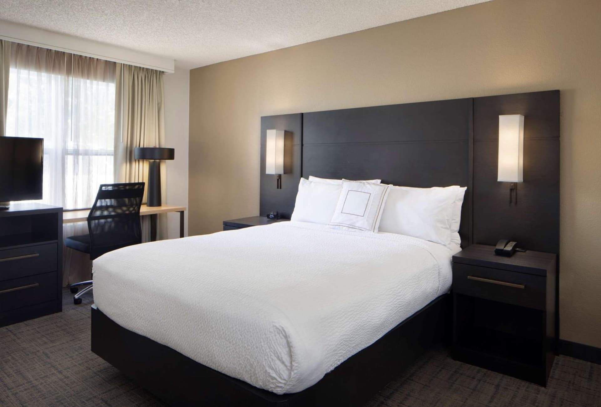 Sonesta ES Suites Fresno gallery photo in Fresno, CA — image 24