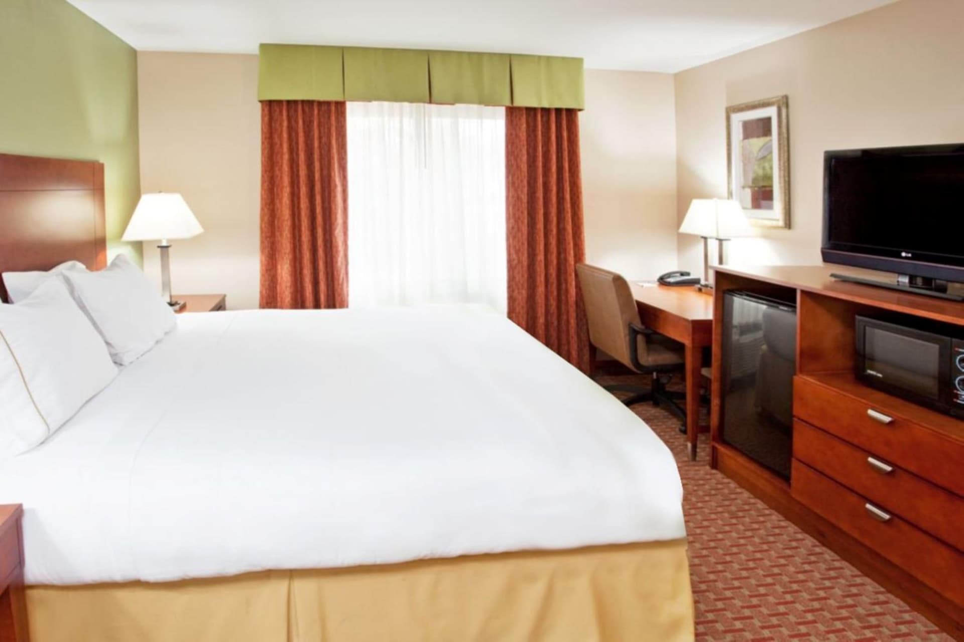 Holiday Inn Express & Suites Niagara Falls by IHG gallery photo in Niagara Falls, NY — image 38