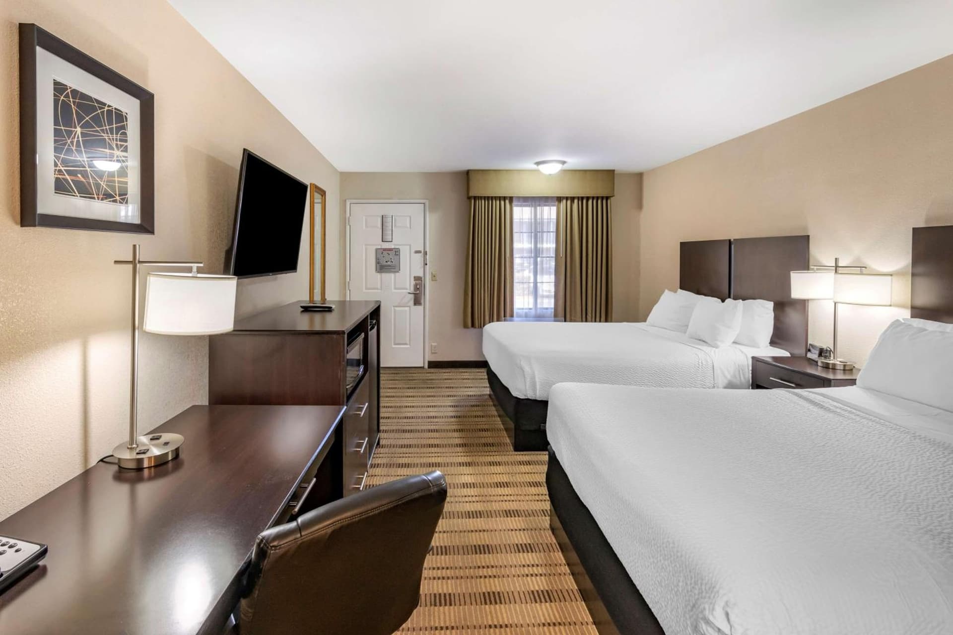 Best Western Country Inn Temecula interior in Temecula, CA — gallery photo 2