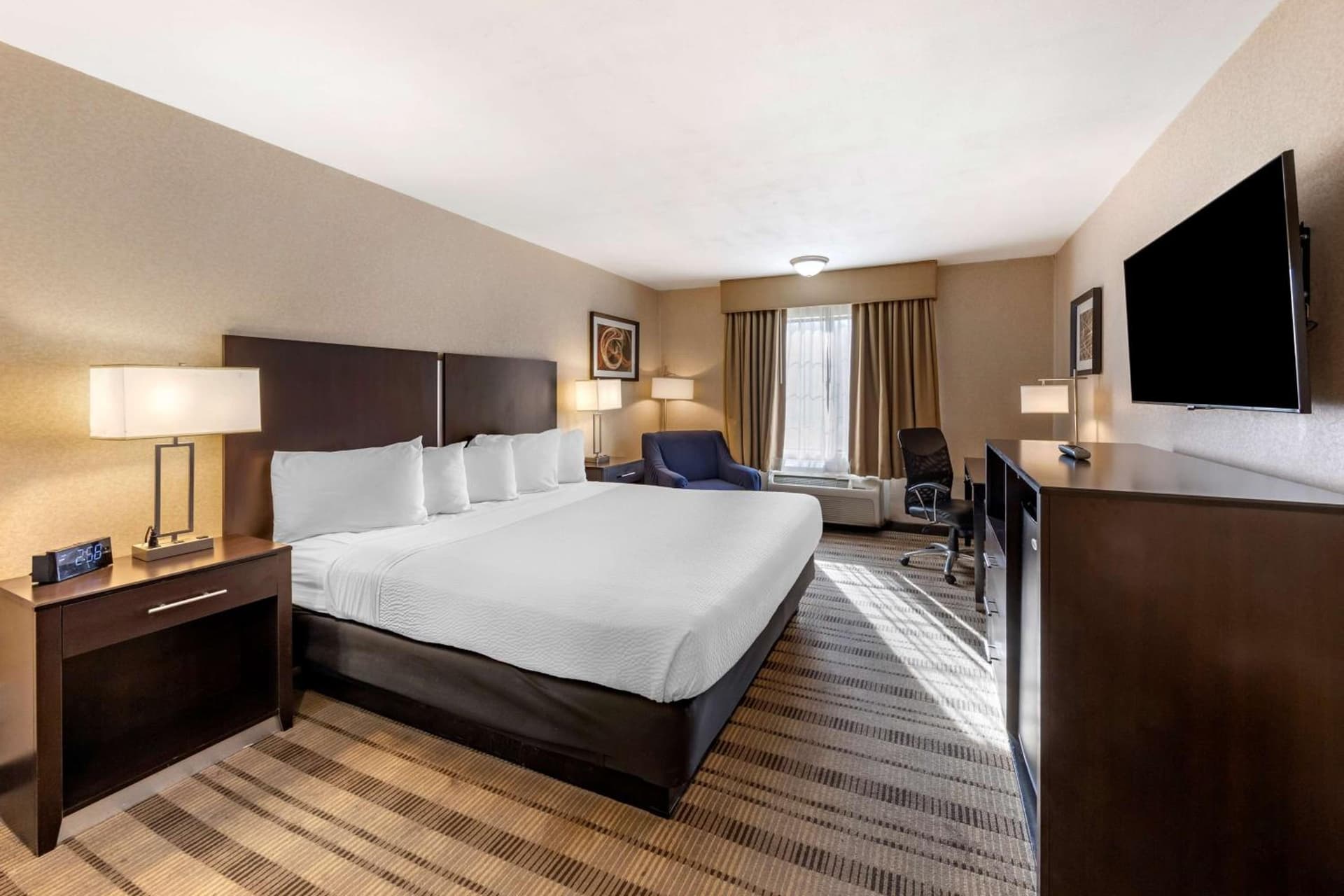 Best Western Country Inn Temecula gallery photo in Temecula, CA — image 17