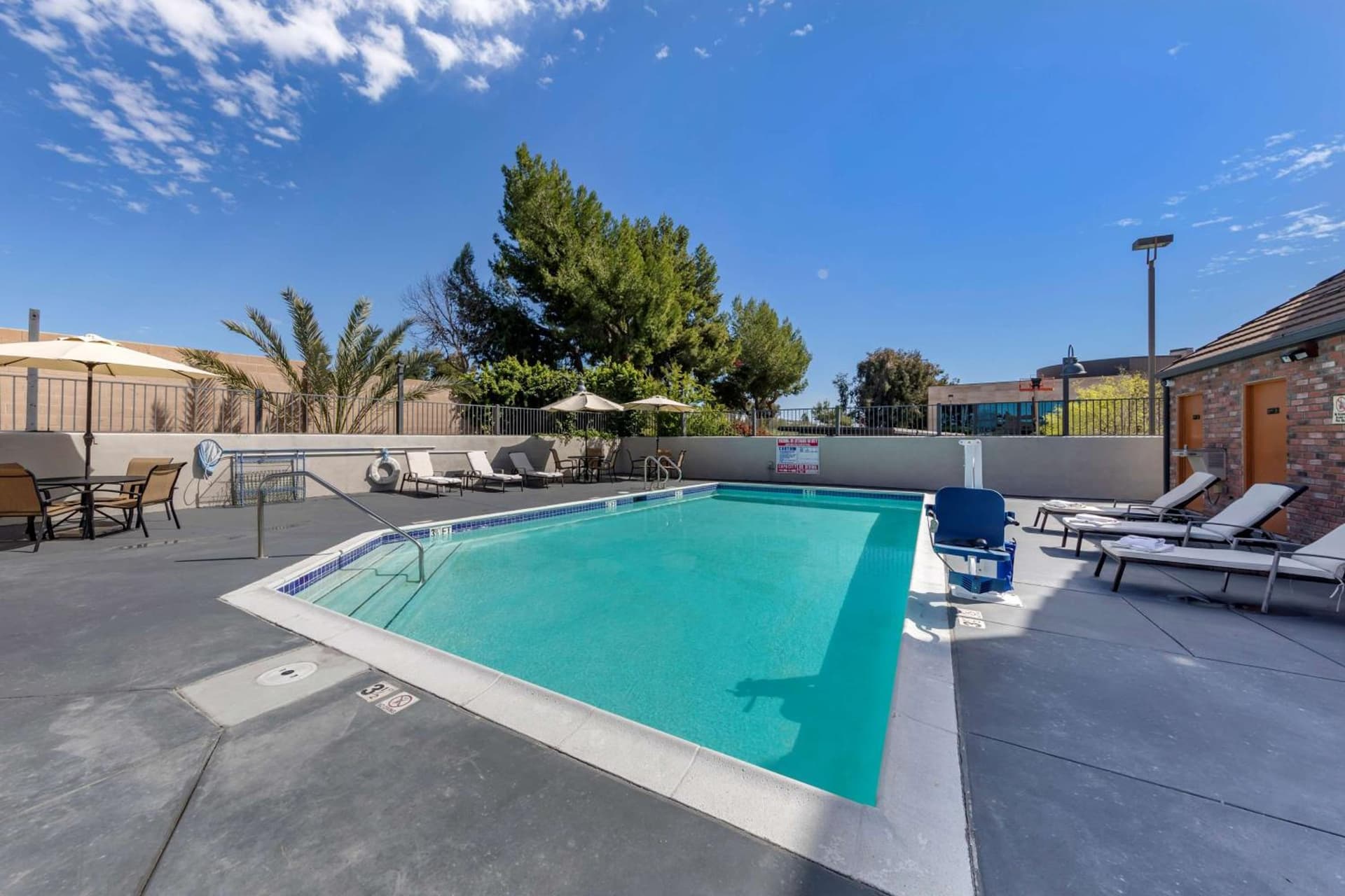 Best Western Country Inn Temecula gallery photo in Temecula, CA — image 29