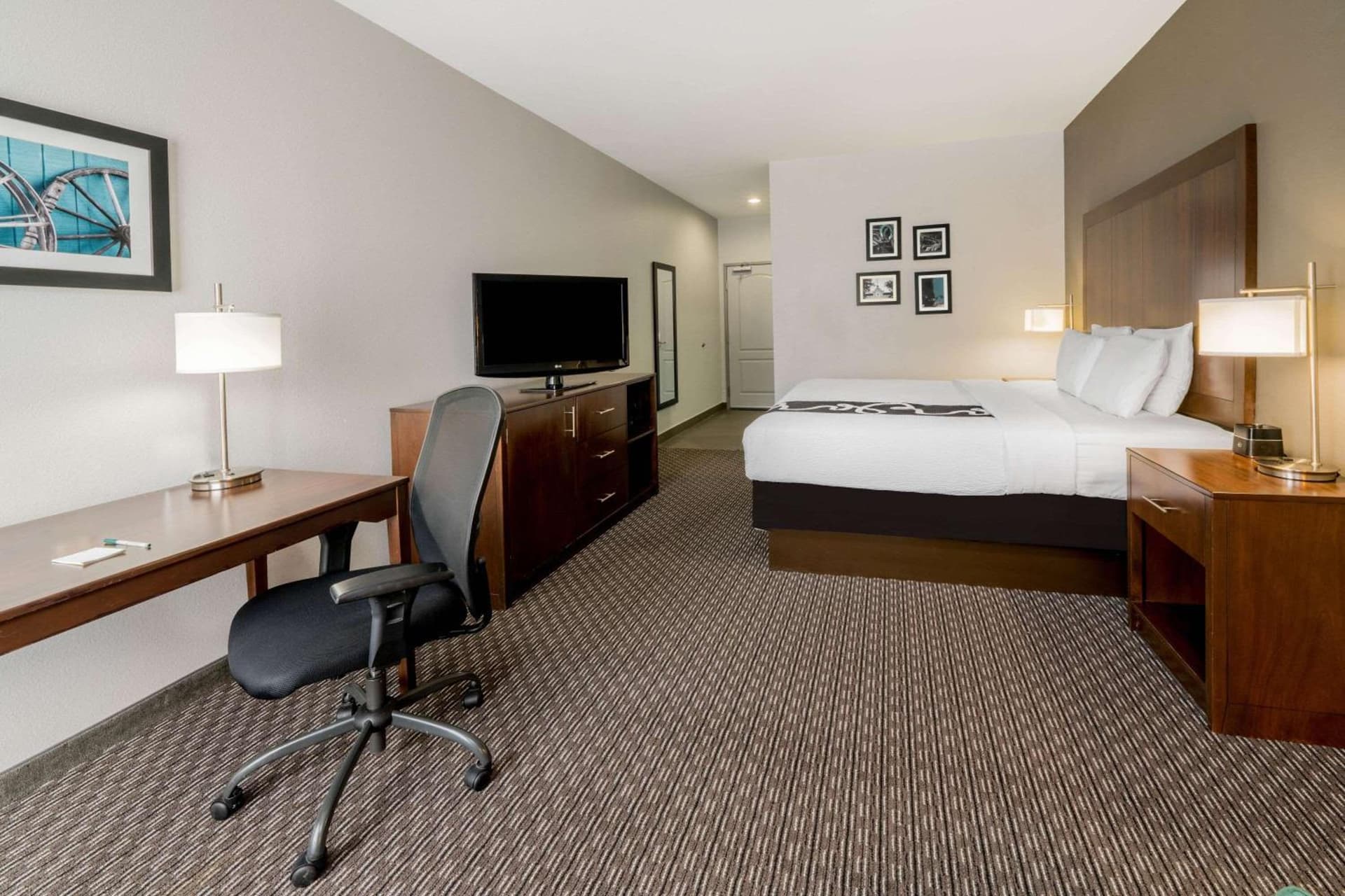 La Quinta Inn & Suites by Wyndham Fort Worth Arlington West gallery photo in Arlington, TX — image 30