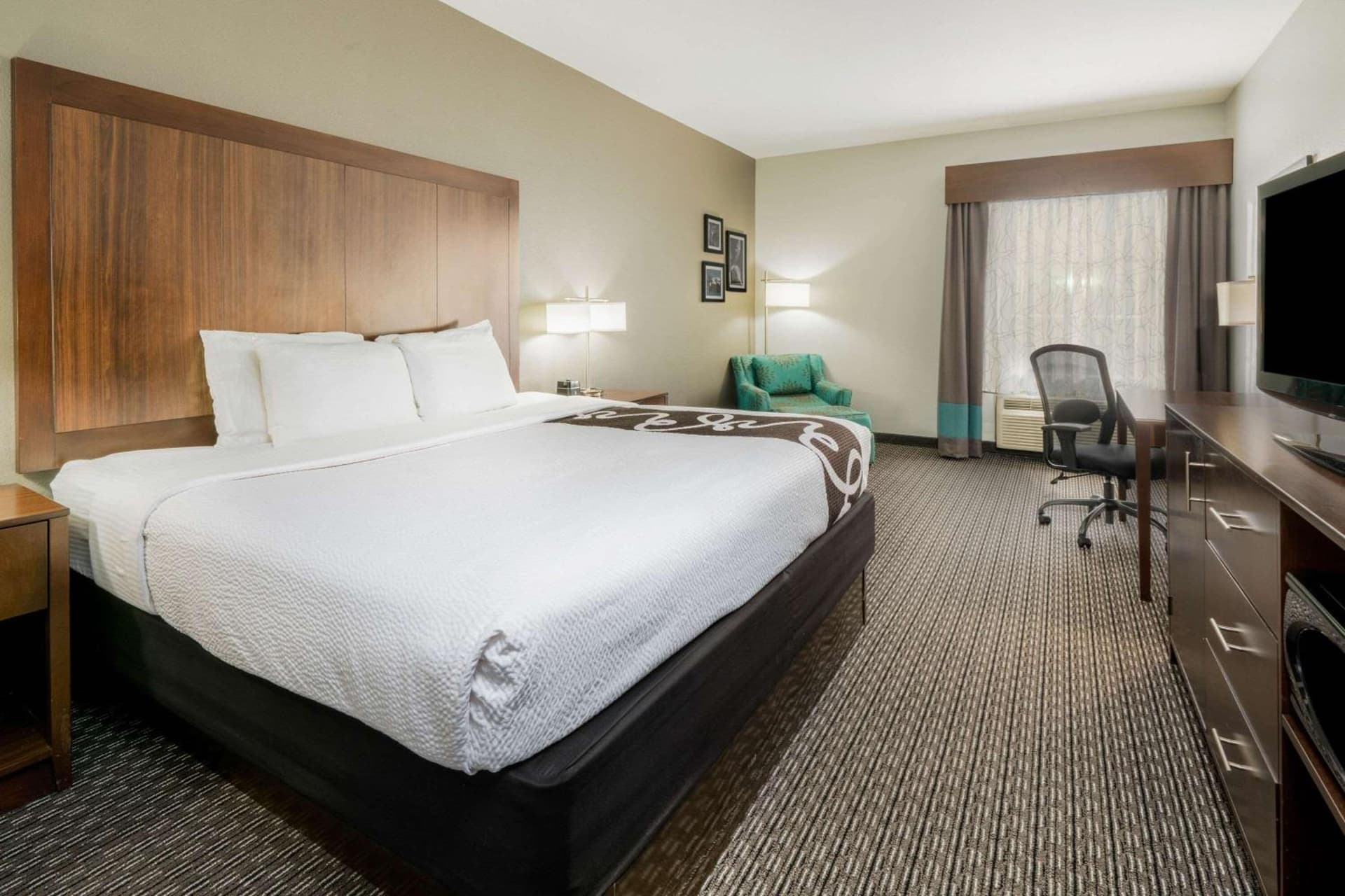 La Quinta Inn & Suites by Wyndham Fort Worth Arlington West gallery photo in Arlington, TX — image 39