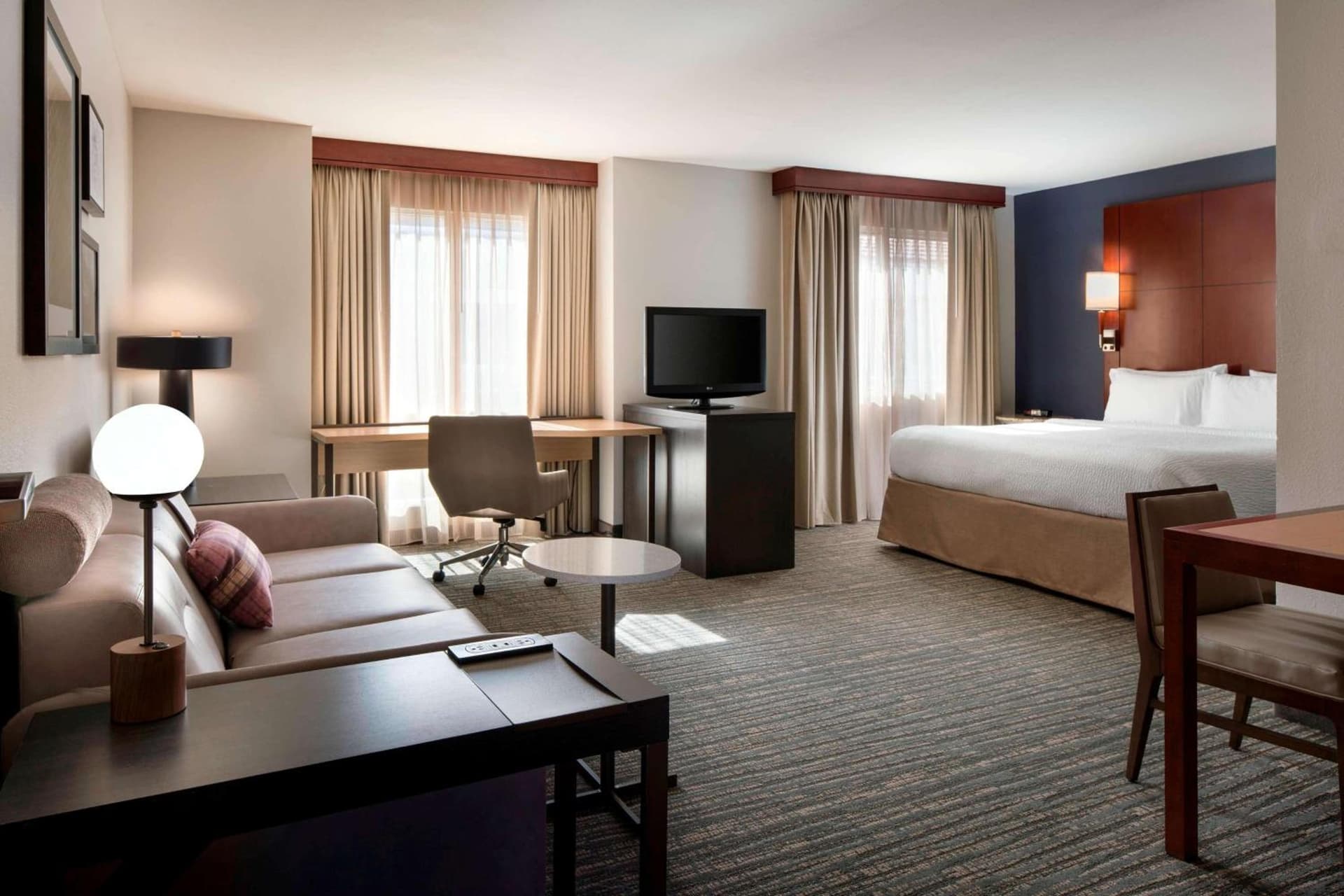 Sonesta ES Suites Scottsdale Paradise Valley gallery photo in Scottsdale, AZ — image 15