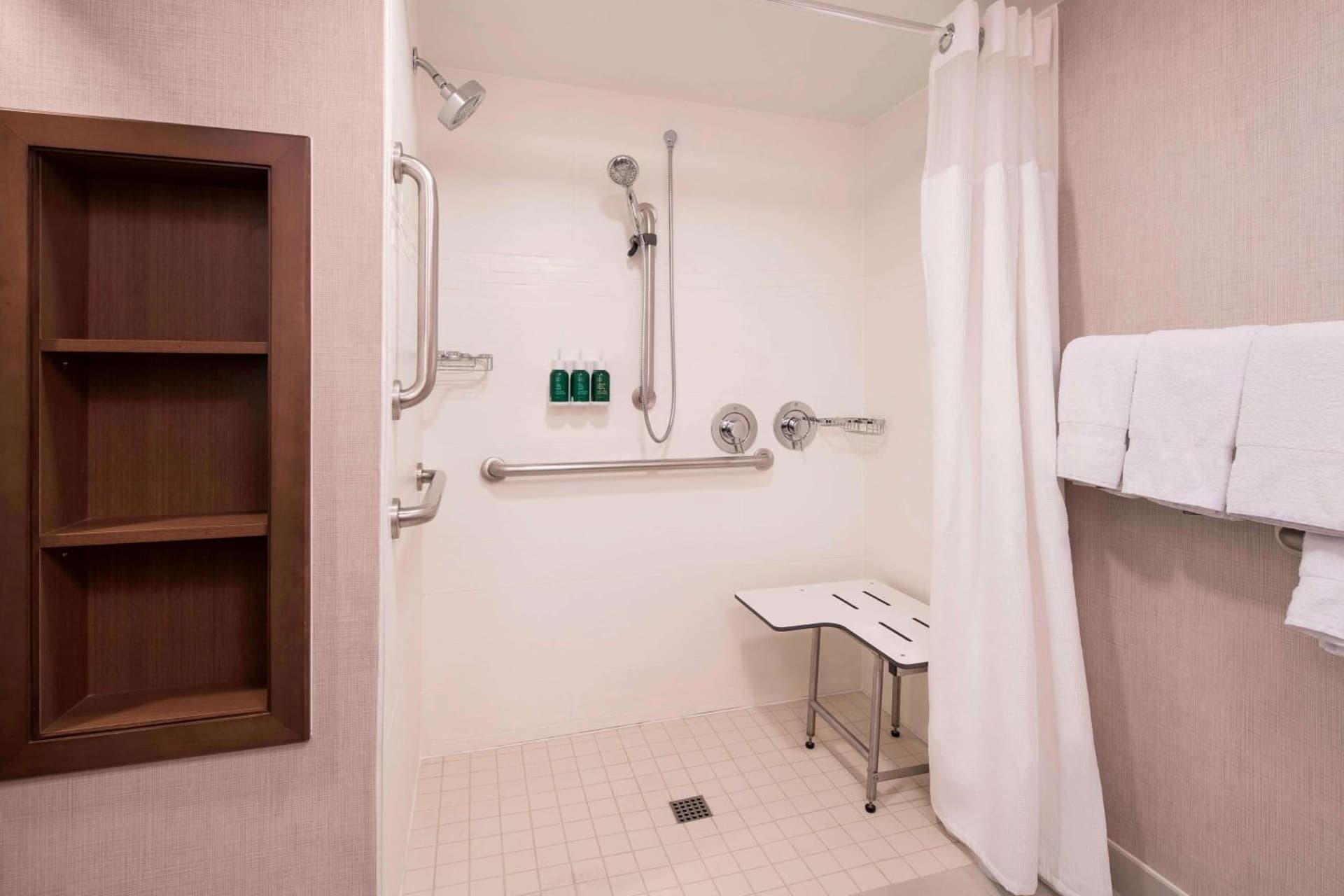 Sonesta ES Suites Scottsdale Paradise Valley gallery photo in Scottsdale, AZ — image 17