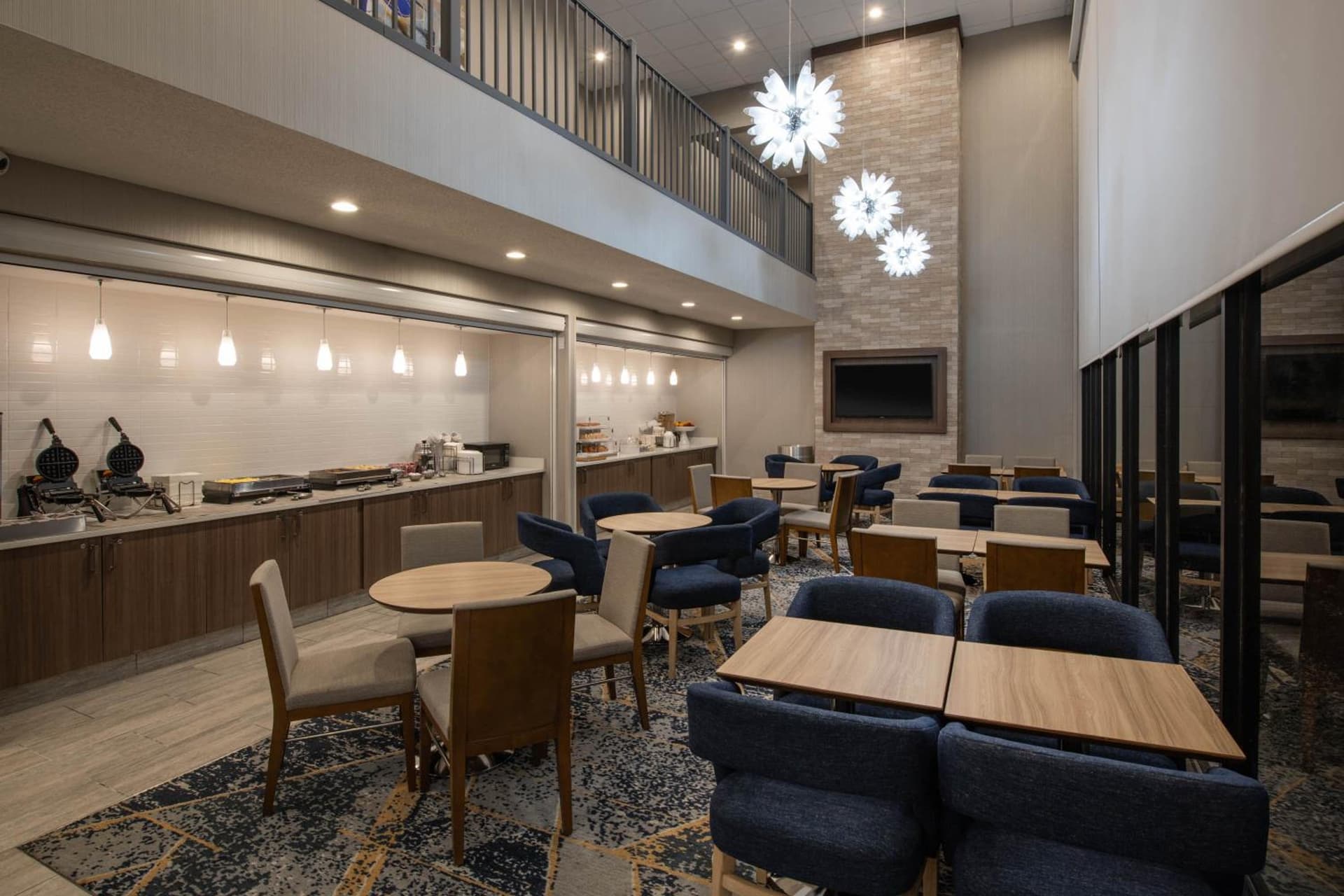 Baymont by Wyndham White Plains - Elmsford gallery photo in Elmsford, NY — image 50