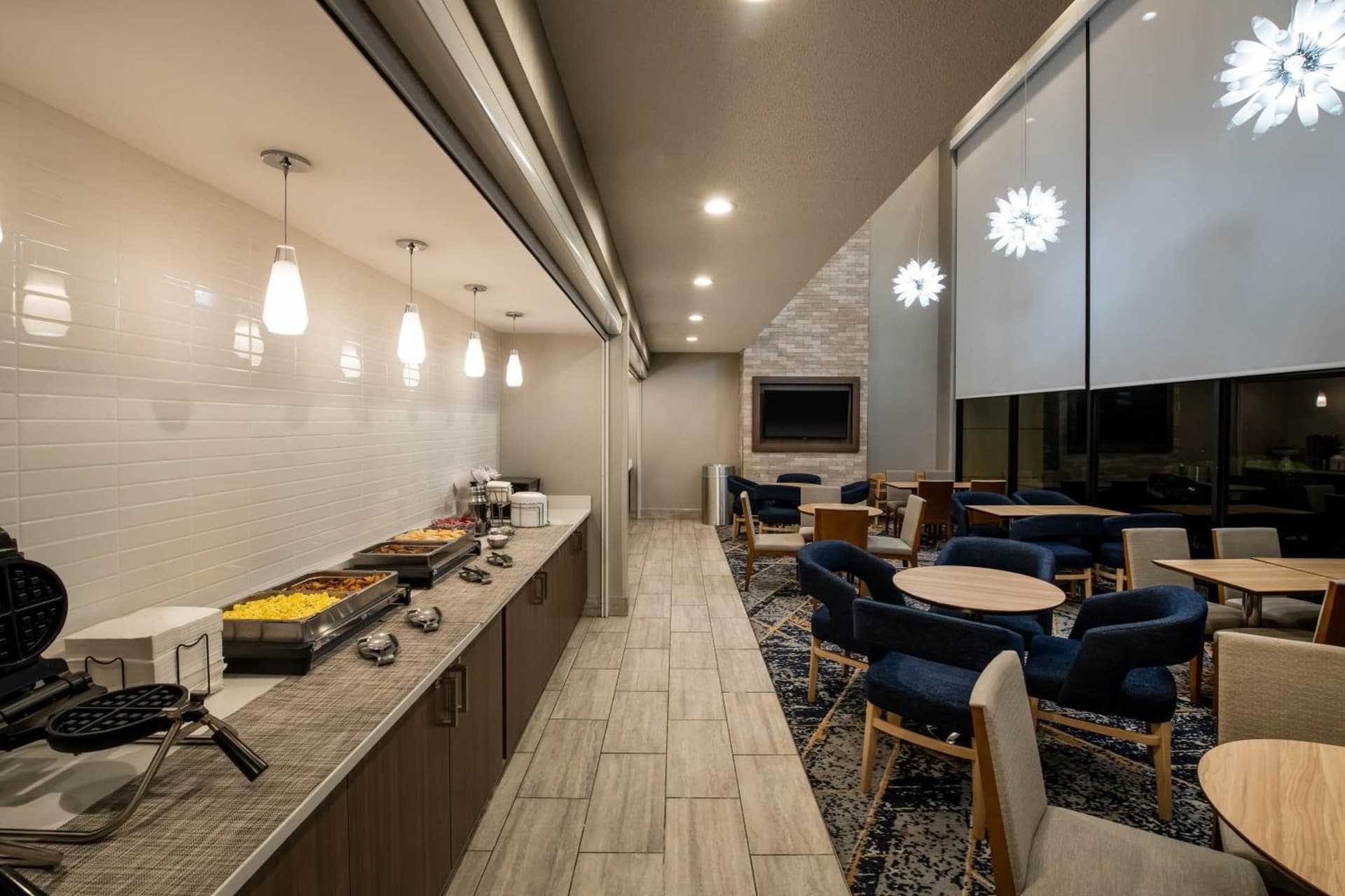 Baymont by Wyndham White Plains - Elmsford gallery photo in Elmsford, NY — image 19