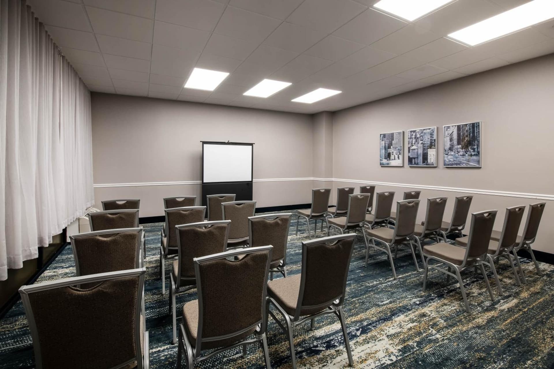 Baymont by Wyndham White Plains - Elmsford gallery photo in Elmsford, NY — image 30