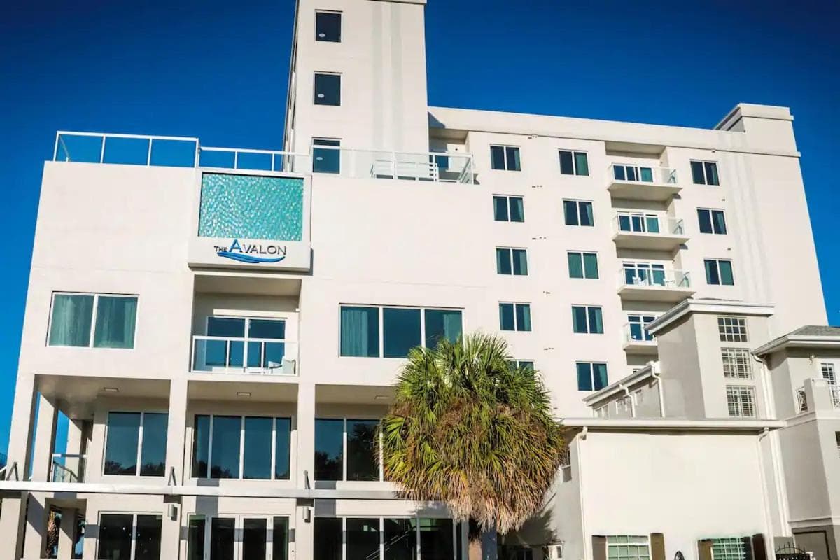 The Avalon Club gallery photo in Clearwater Beach, FL — image 5