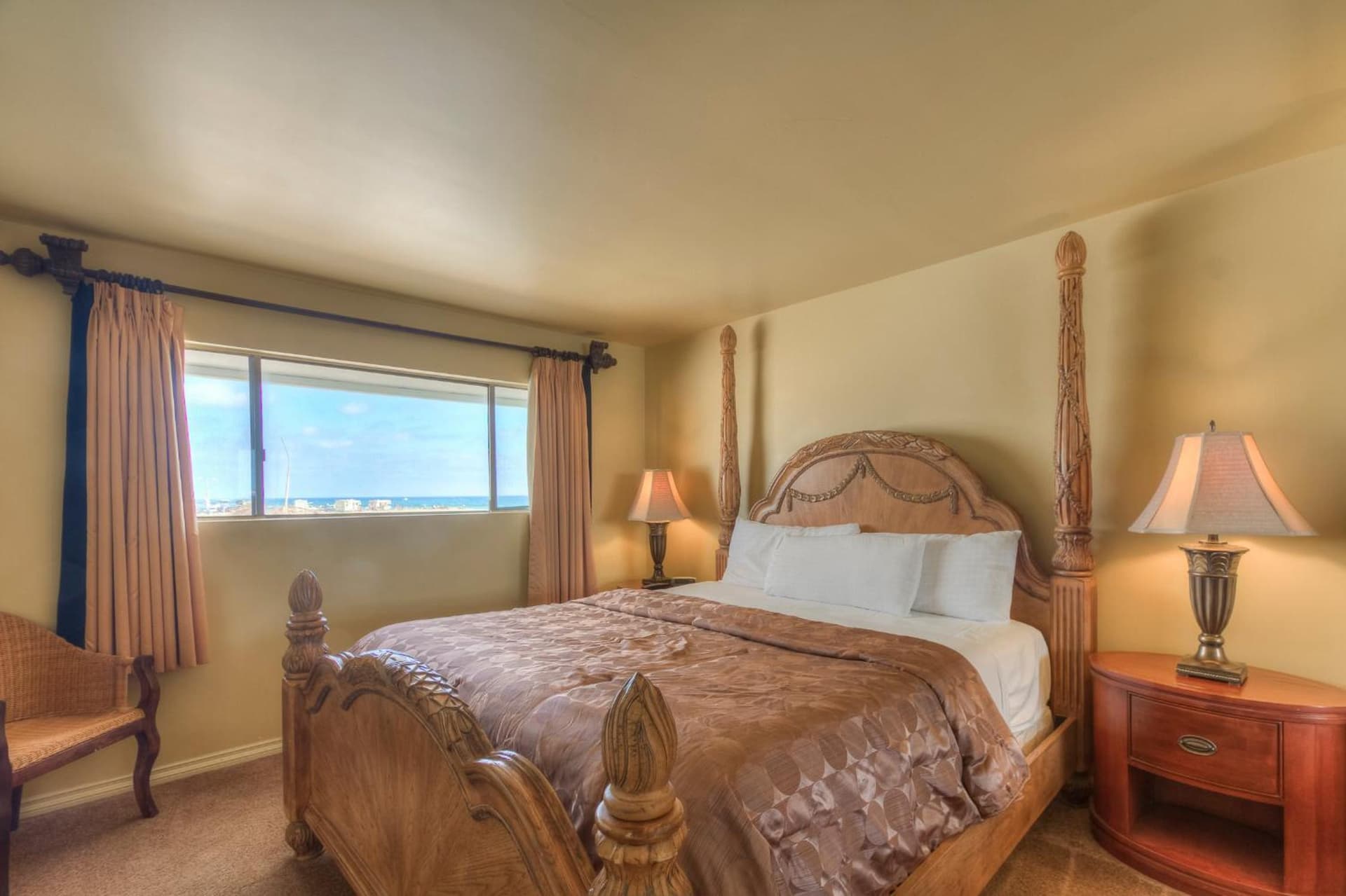 Oceanside Marina Suites gallery photo in Oceanside, CA — image 17