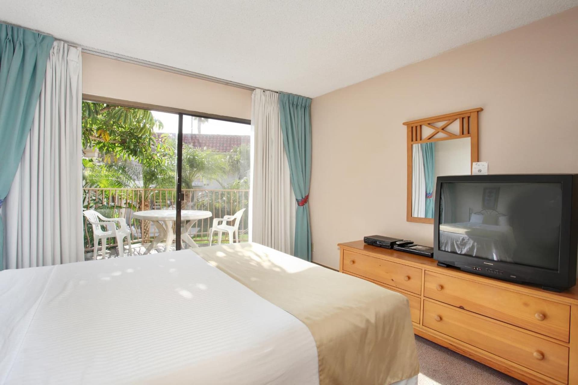 Oceanside Marina Suites gallery photo in Oceanside, CA — image 16