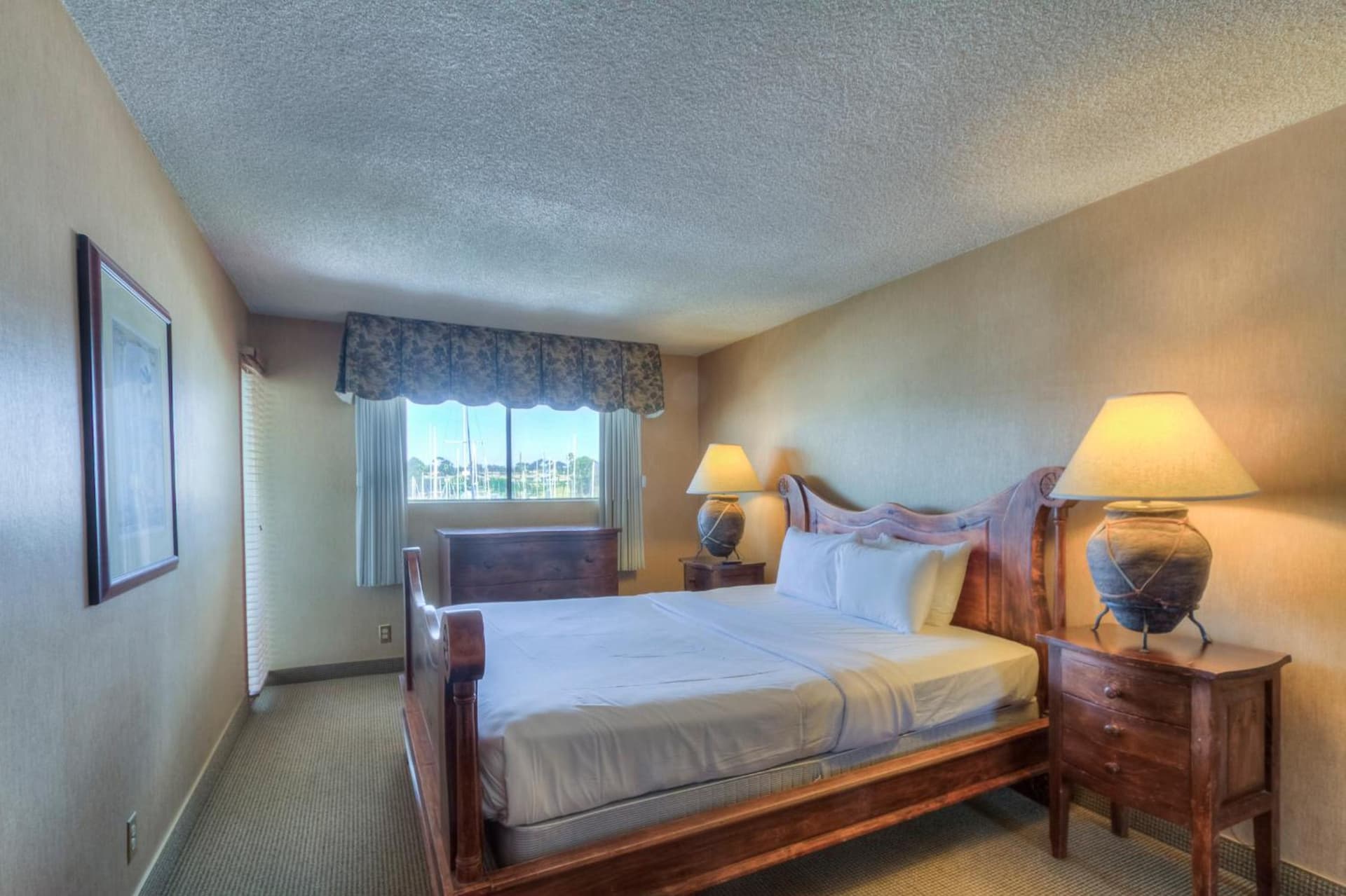Oceanside Marina Suites gallery photo in Oceanside, CA — image 9