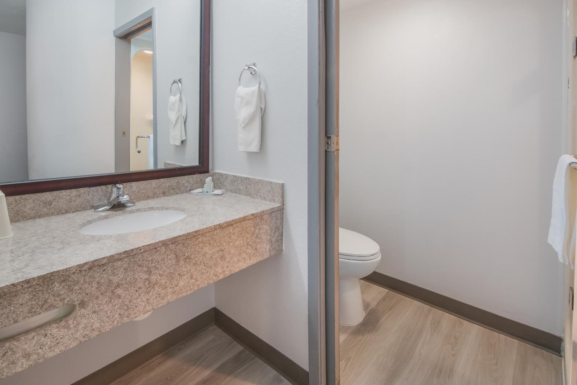 Quality Inn & Suites Richardson-Dallas gallery photo in Richardson, TX — image 34