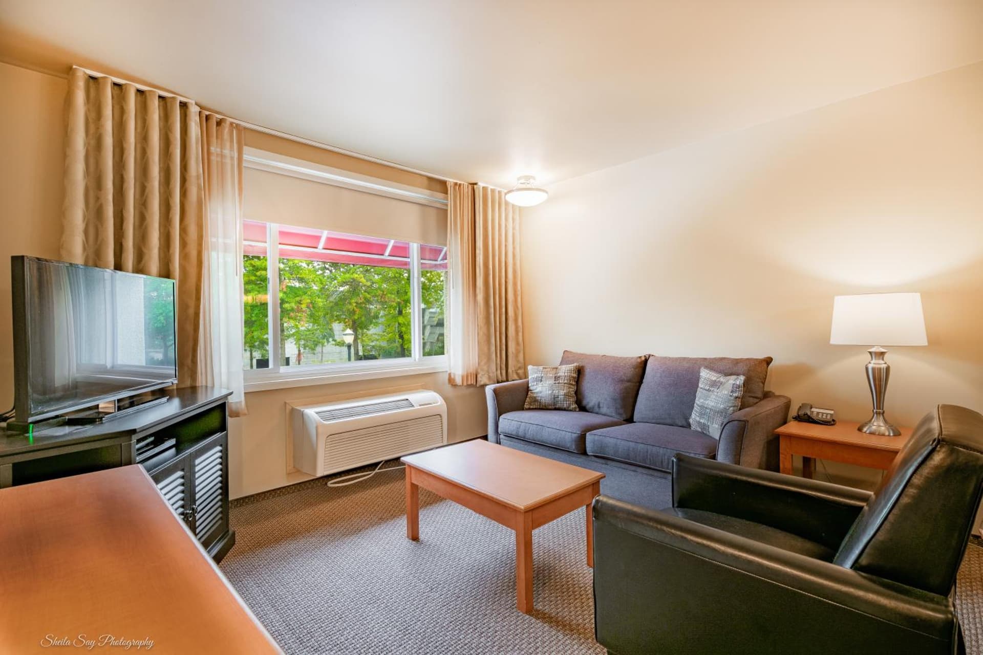 La Residence Suite Hotel gallery photo in Bellevue, WA — image 7