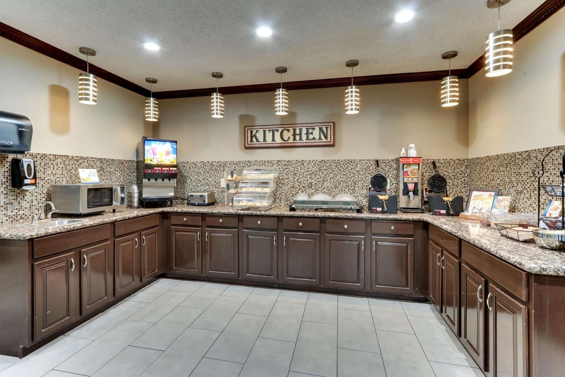 Best Western Plus University Inn & Suites gallery photo in Wichita Falls, TX — image 38