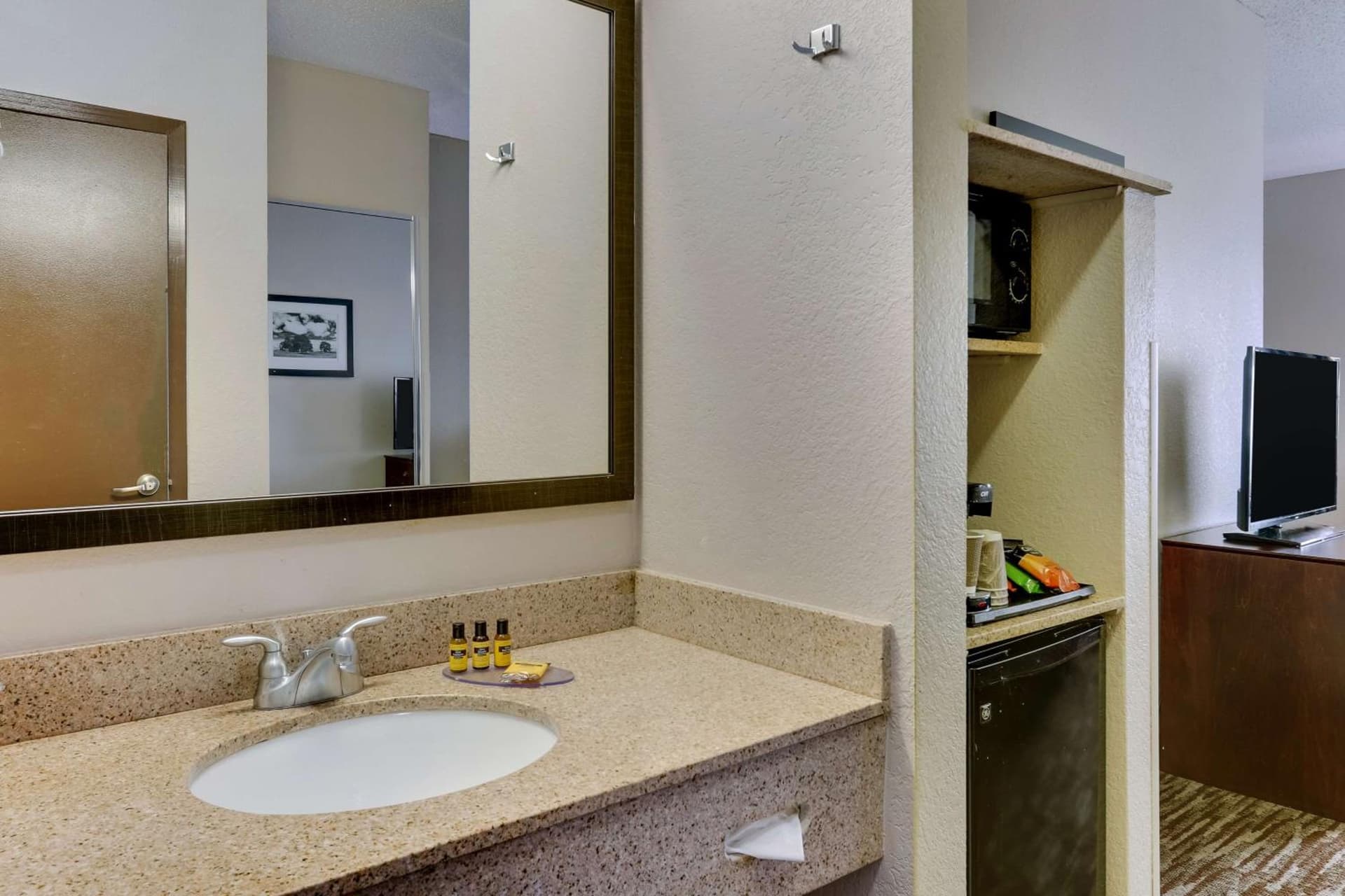 Best Western Plus University Inn & Suites gallery photo in Wichita Falls, TX — image 31
