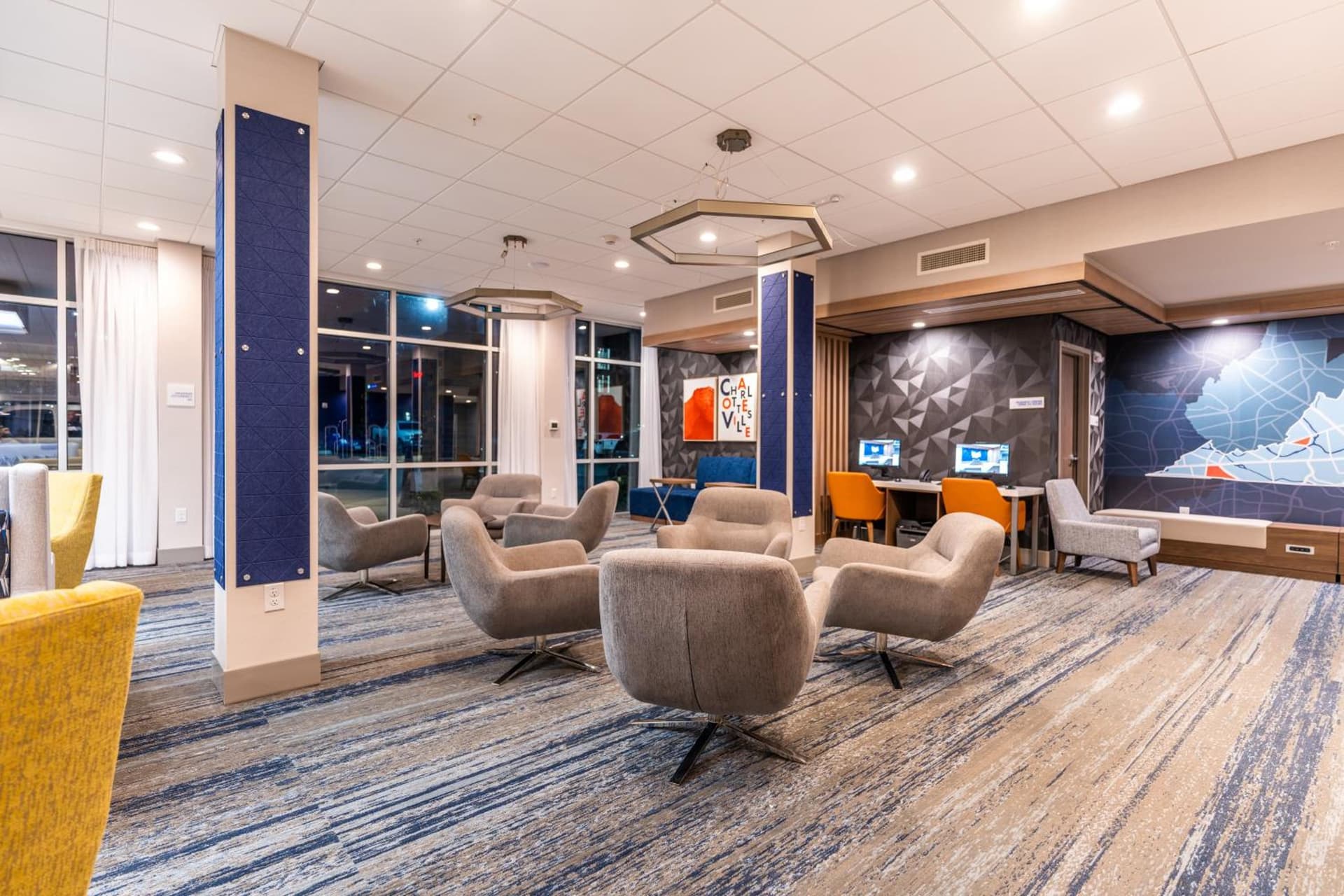 Holiday Inn Express & Suites Charlottesville by IHG gallery photo in Charlottesville, VA — image 95