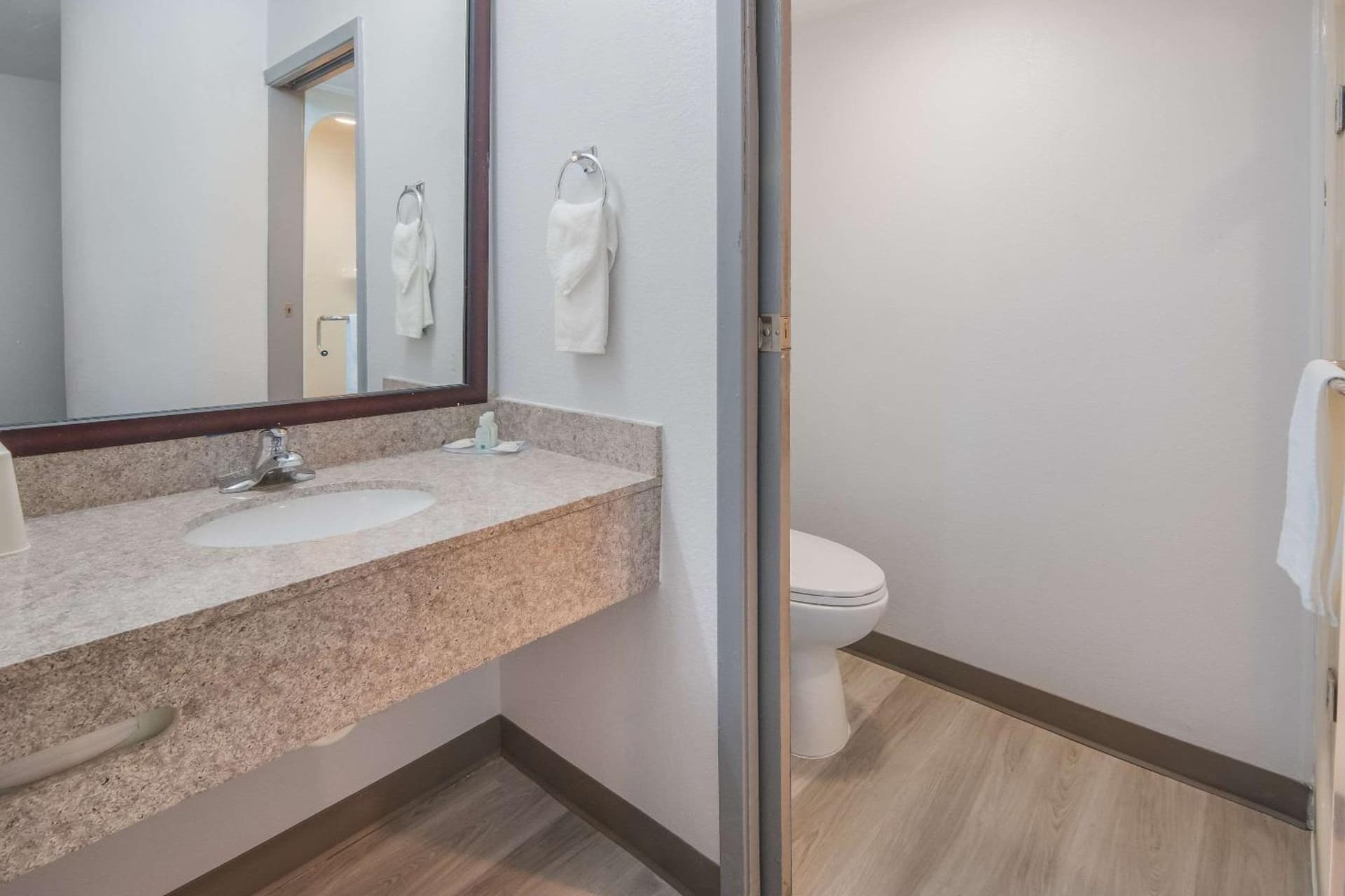 Quality Inn & Suites Richardson-Dallas gallery photo in Richardson, TX — image 14
