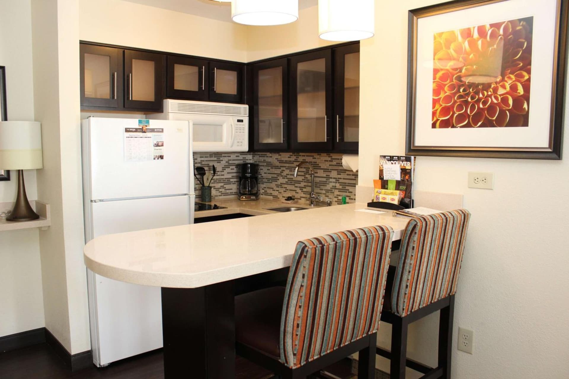 Sonesta ES Suites Portland Vancouver 41st Street gallery photo in Vancouver, WA — image 28