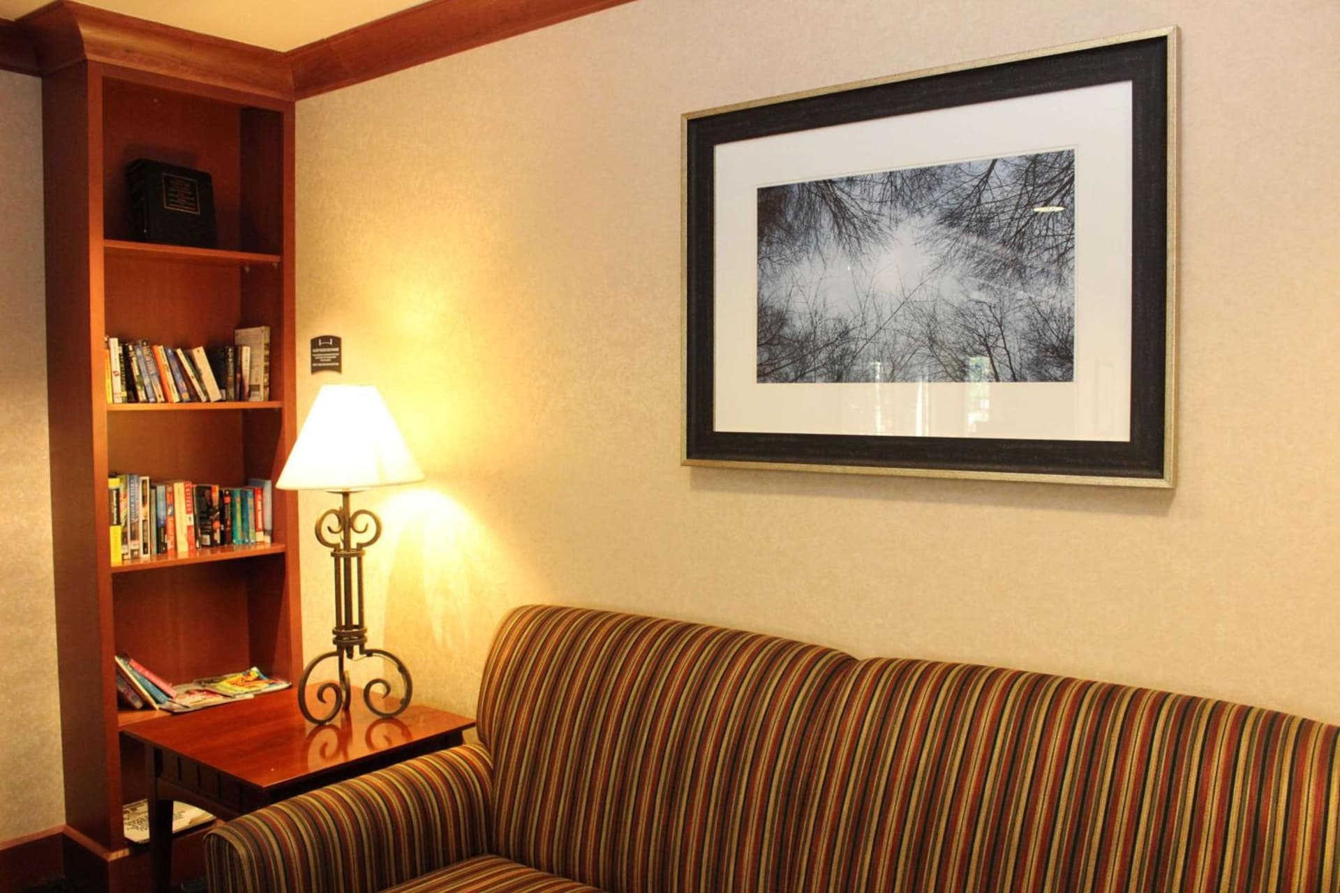 Sonesta ES Suites Portland Vancouver 41st Street gallery photo in Vancouver, WA — image 27