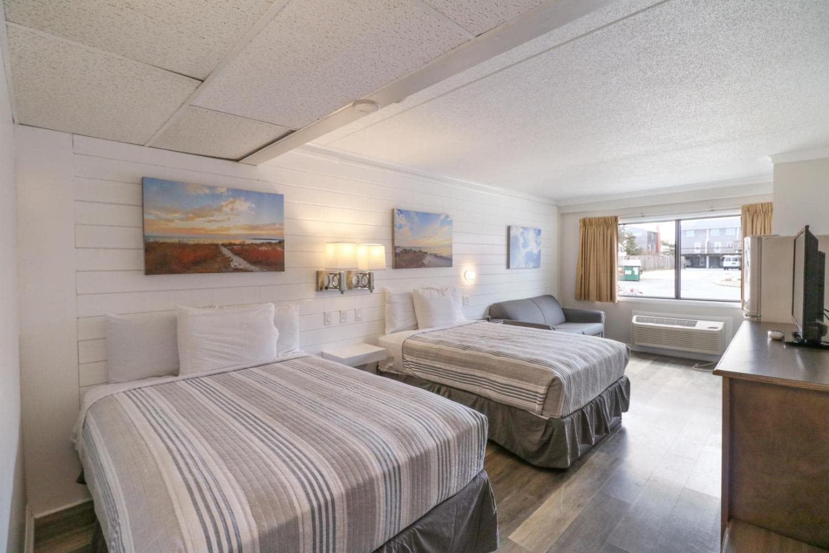 Atlantic Oceanside Dewey gallery photo in Dewey Beach, DE — image 4