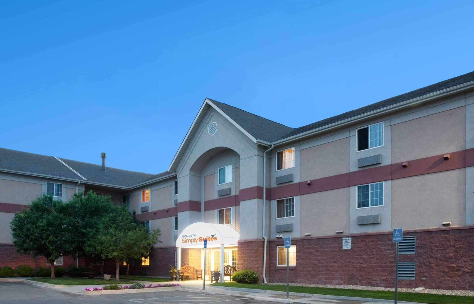 Sonesta Simply Suites Denver West Federal Center featured exterior or lobby in Lakewood, CO — similar hotel