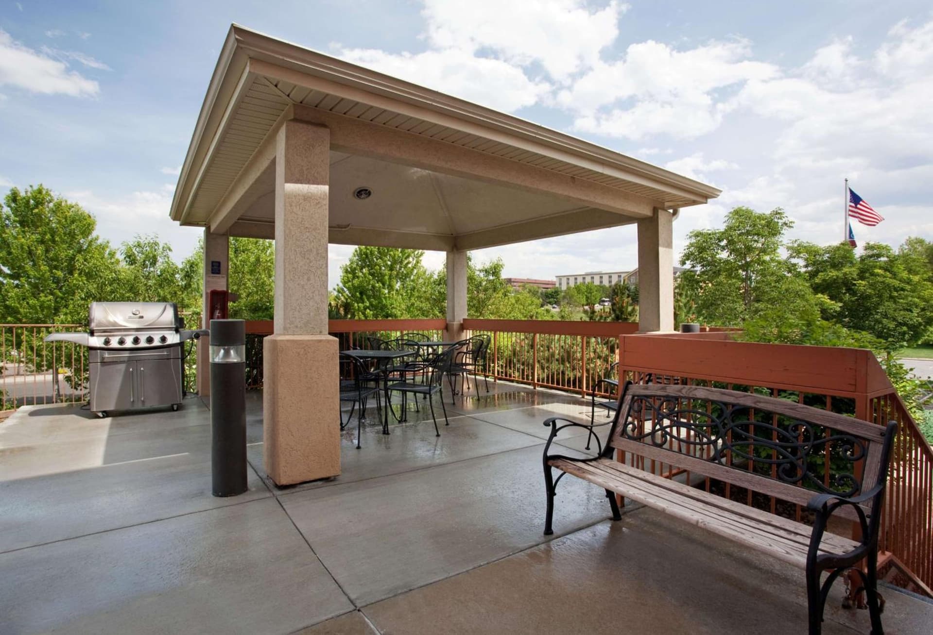 Sonesta Simply Suites Denver West Federal Center gallery photo in Lakewood, CO — image 26