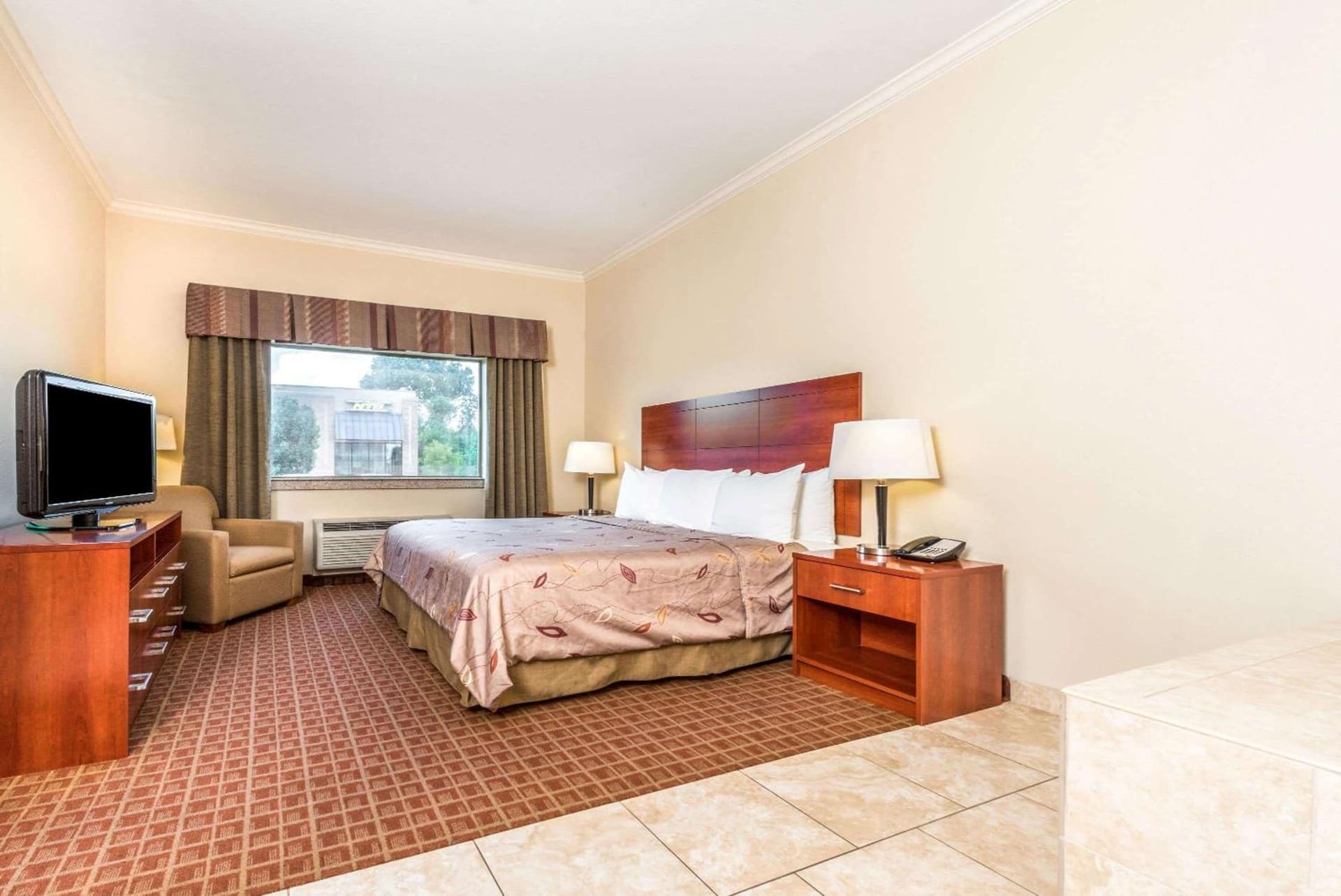 Ramada by Wyndham College Station gallery photo in College Station, TX — image 69