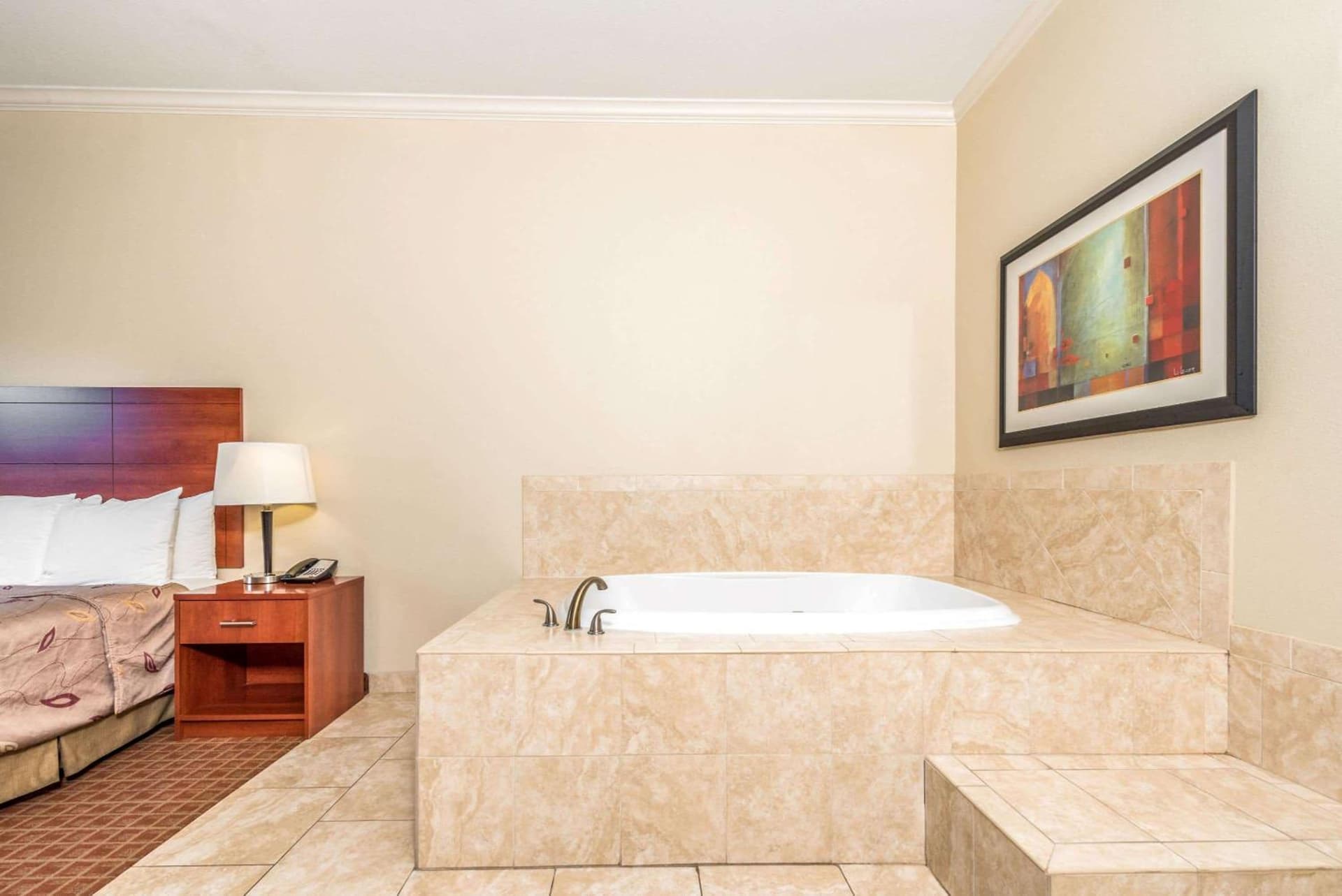 Ramada by Wyndham College Station gallery photo in College Station, TX — image 54