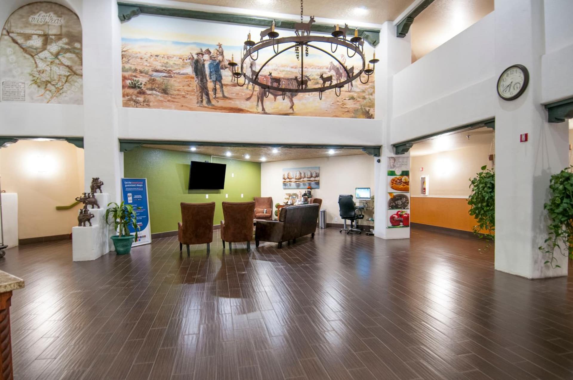 Quality Inn Alpine interior in Alpine, TX — gallery photo 2