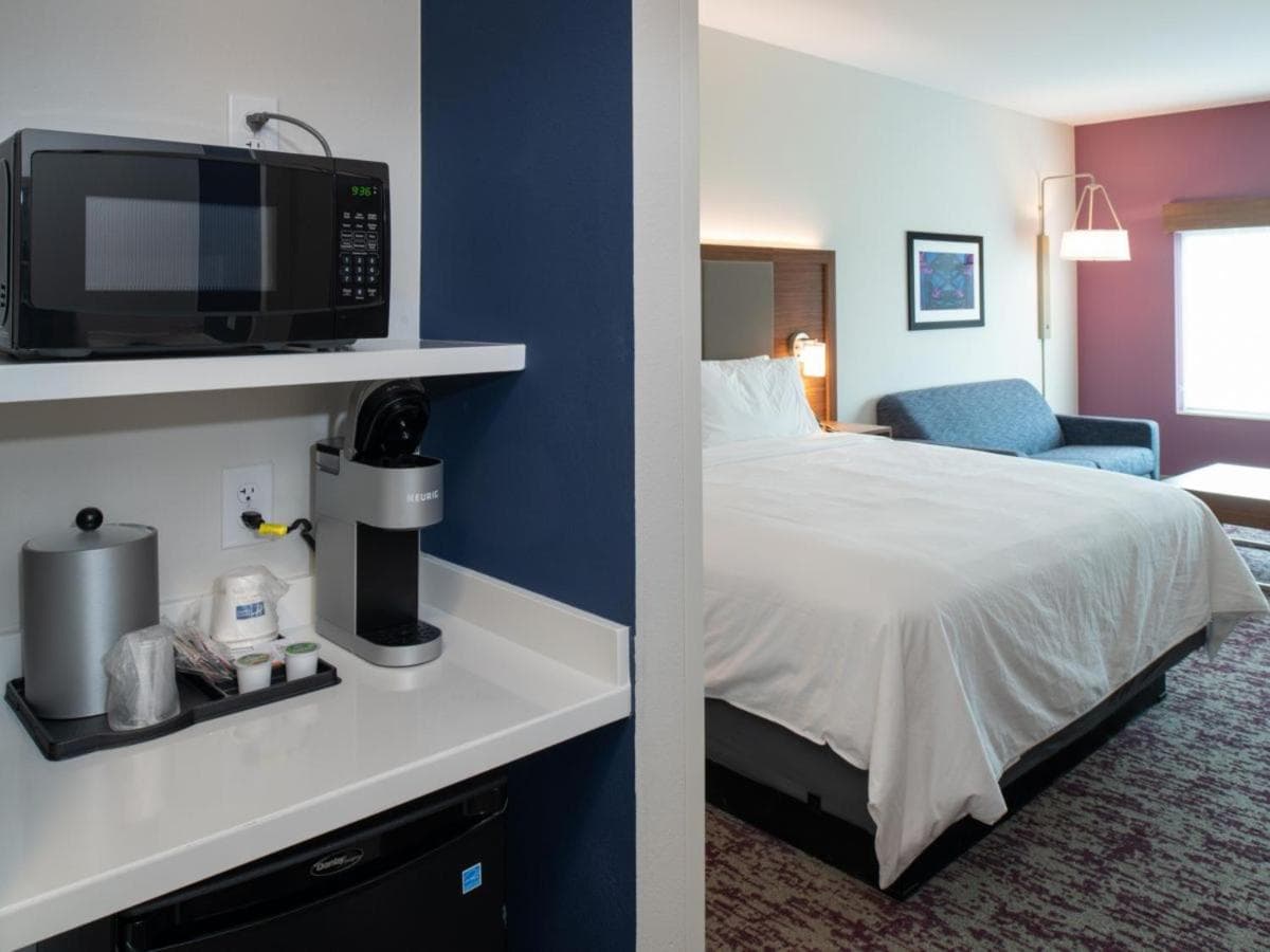 Holiday Inn Express & Suites - Little Rock Downtown by IHG property views in Little Rock, AR — gallery photo 3