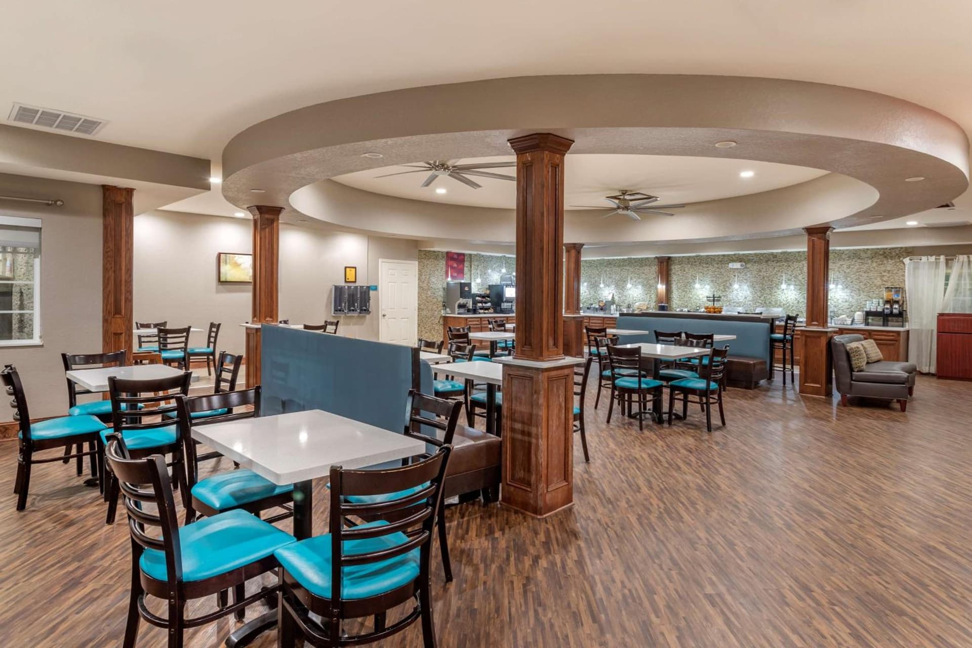 Best Western Plus Galveston Suites property views in Galveston, TX — gallery photo 3