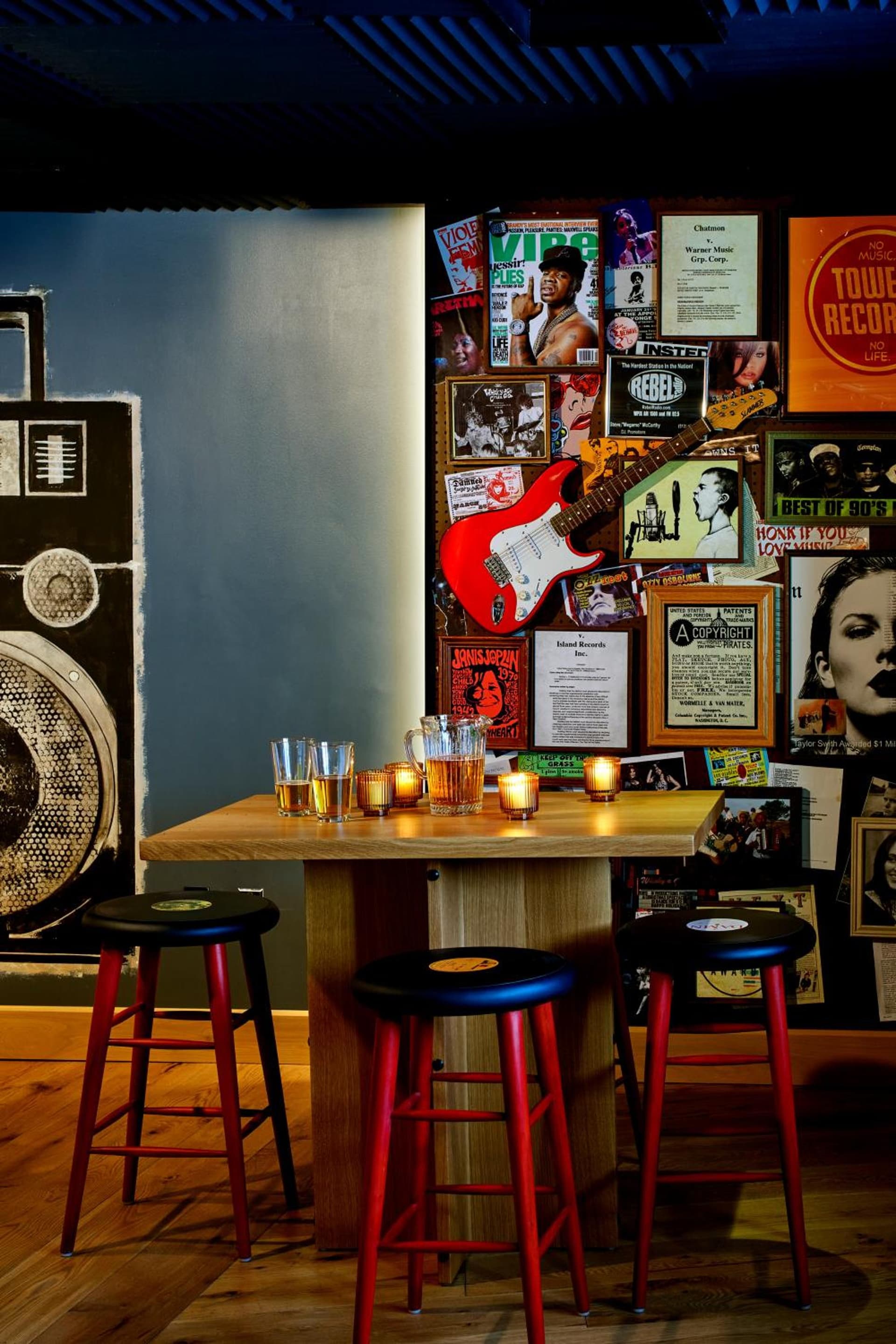 Hotel Ziggy On Sunset gallery photo in Los Angeles, CA — image 62