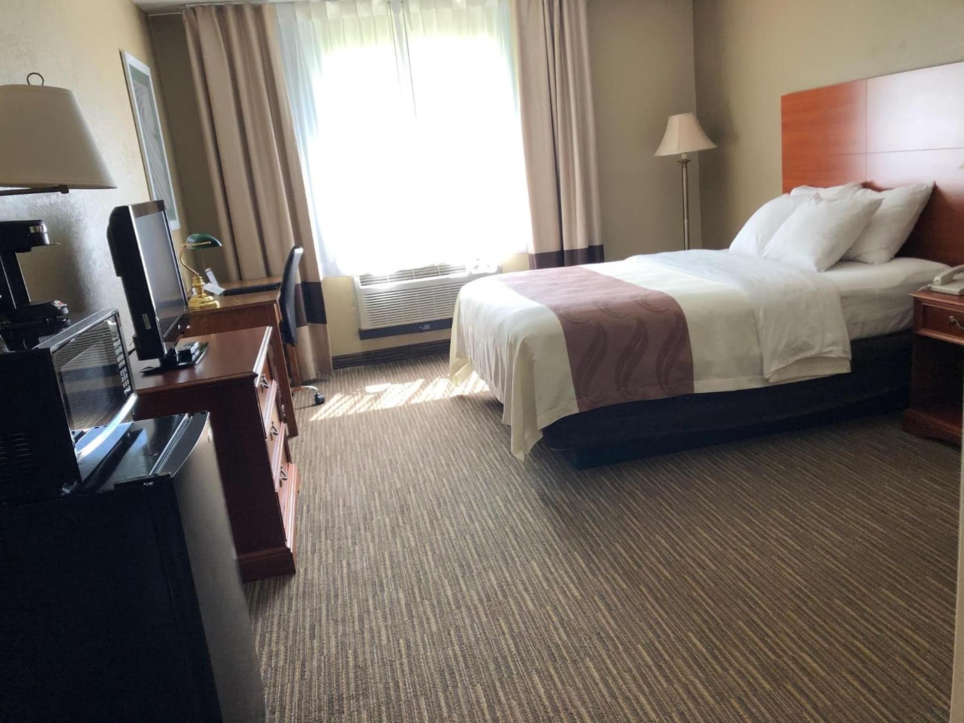 Quality Inn & Suites New Castle gallery photo in New Castle, PA — image 22