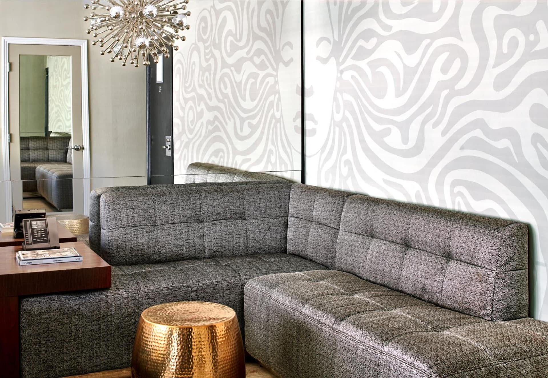Hotel Ziggy On Sunset gallery photo in Los Angeles, CA — image 26