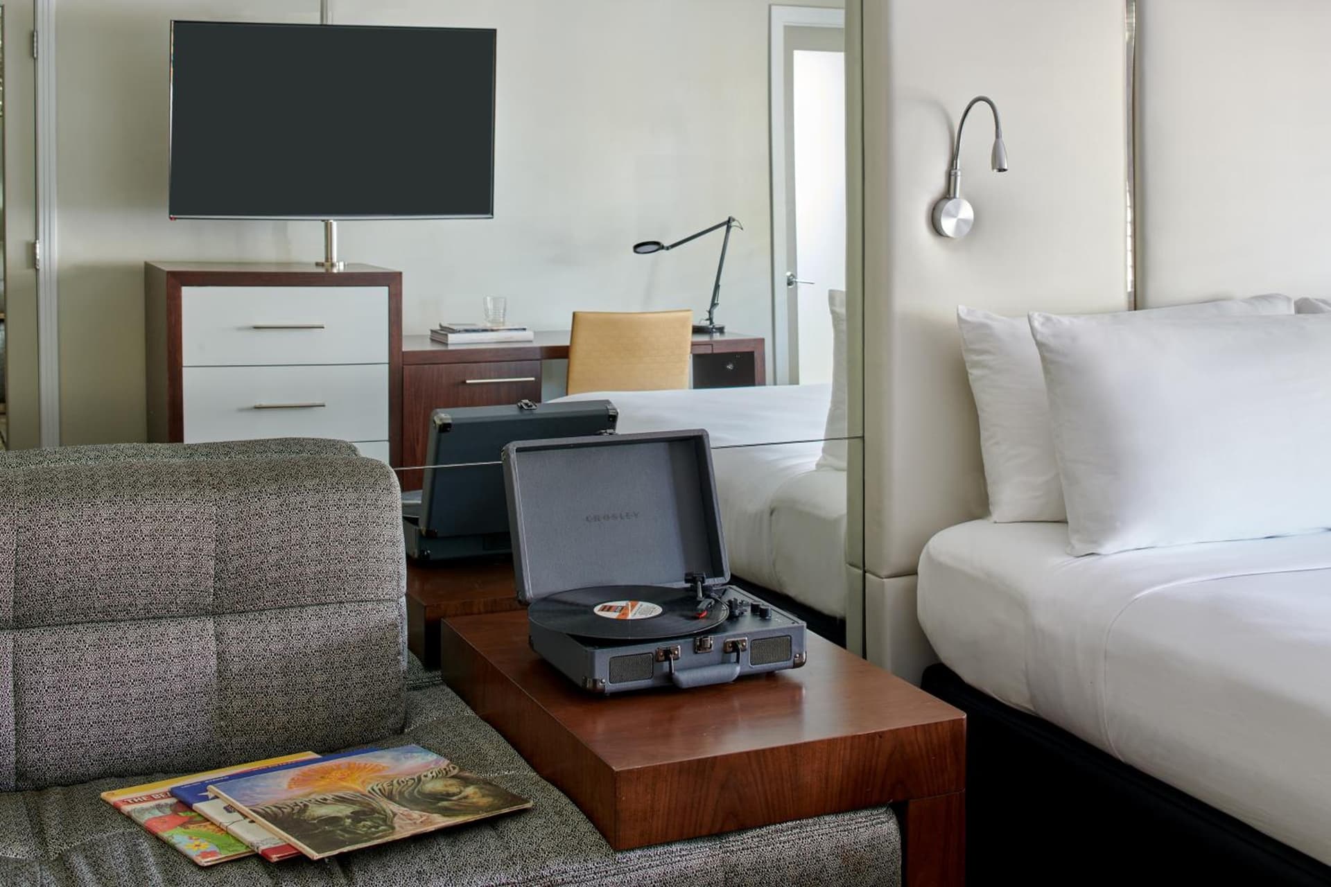 Hotel Ziggy On Sunset gallery photo in Los Angeles, CA — image 47