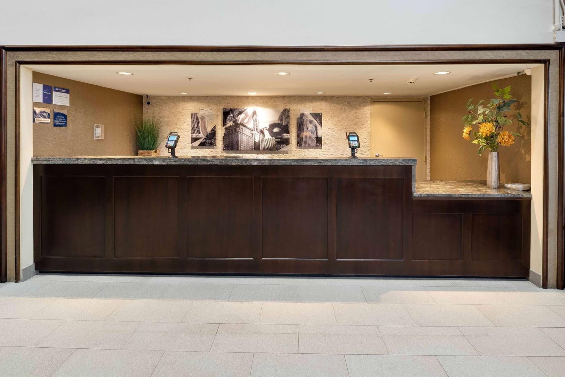 Best Western Chicago - Downers Grove gallery photo in Downers Grove, IL — image 25