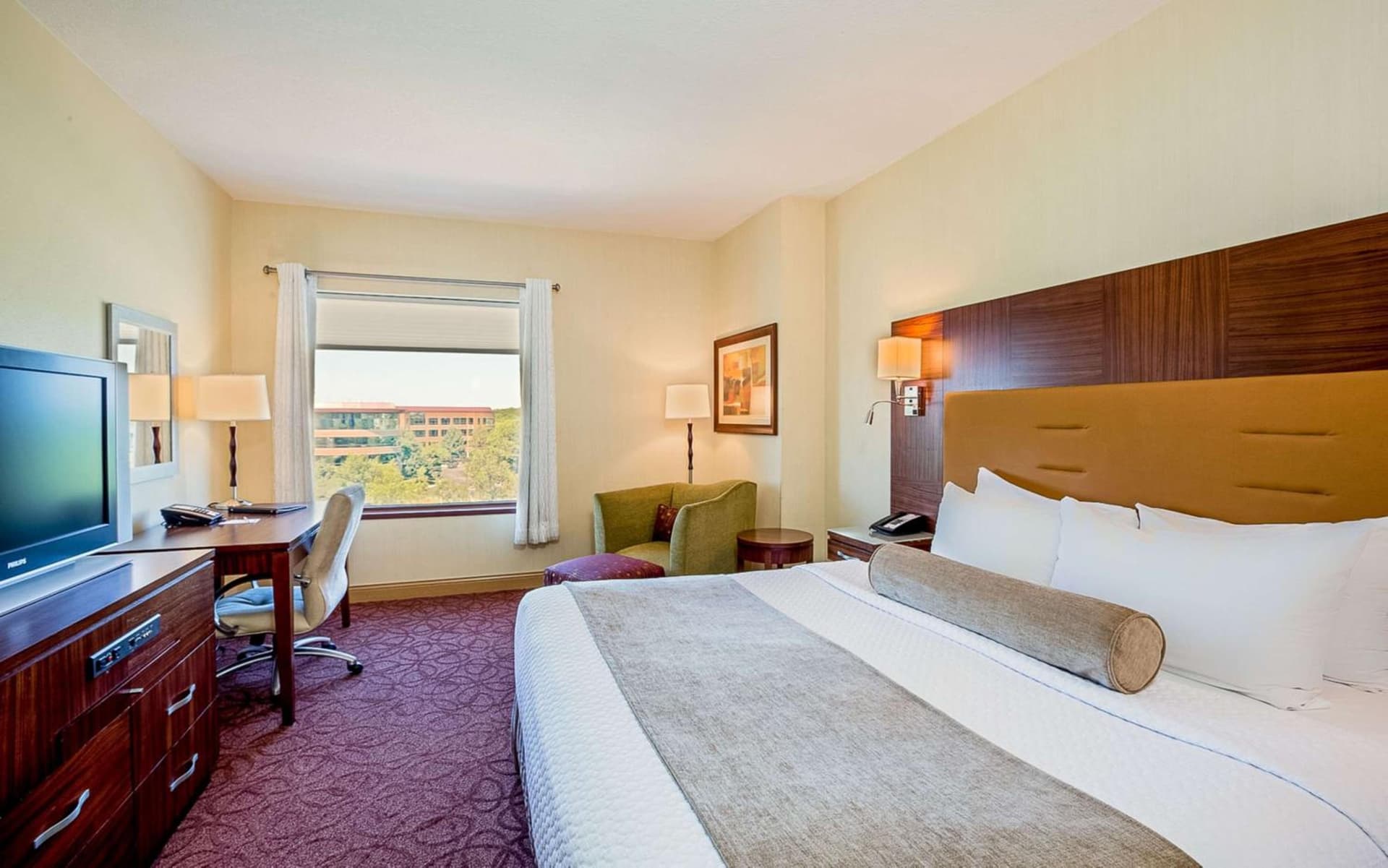 Sonesta Milwaukee West Wauwatosa gallery photo in Wauwatosa, WI — image 46