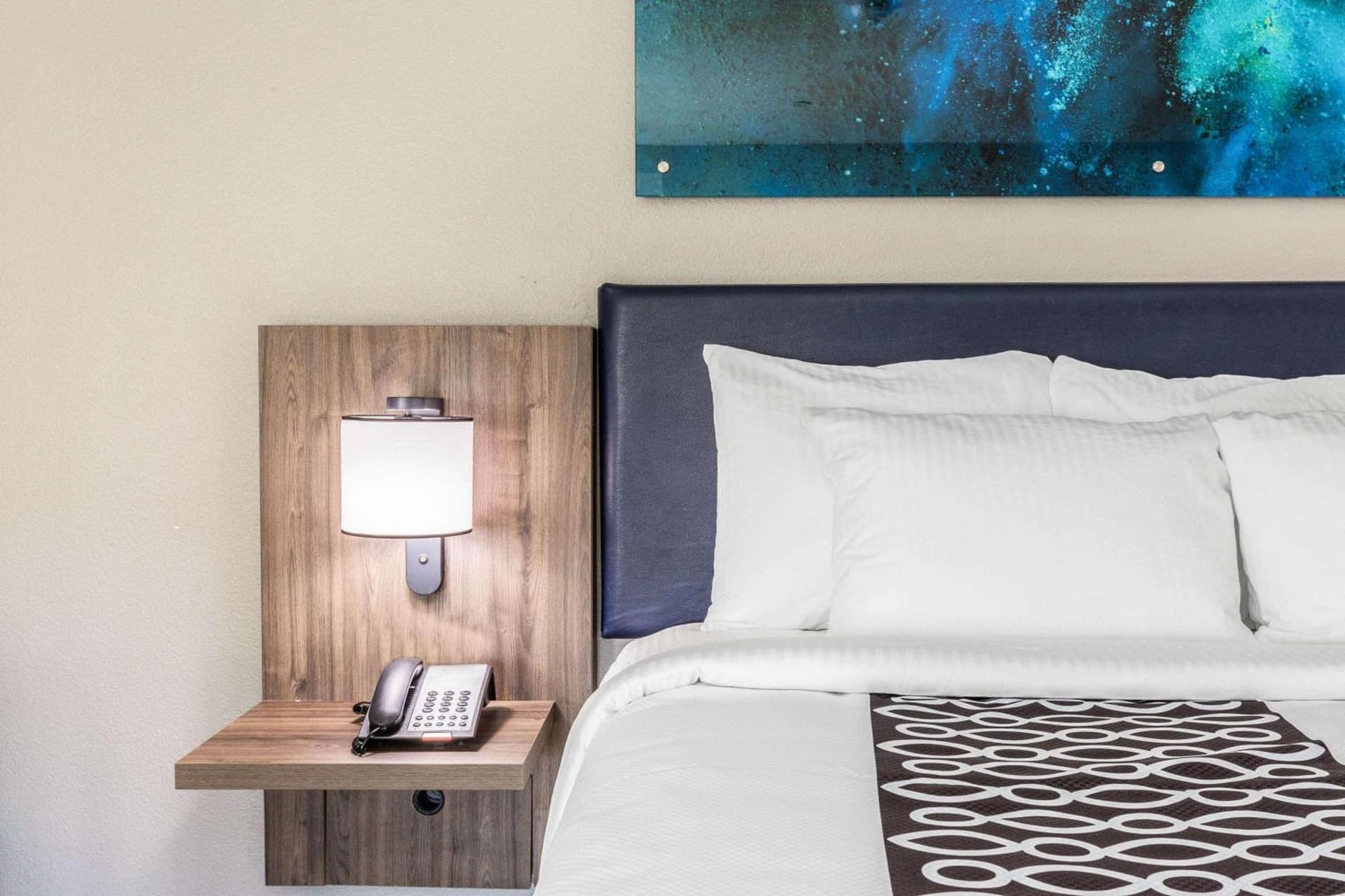 La Quinta Inn & Suites by Wyndham Galveston West Seawall gallery photo in Galveston, TX — image 29