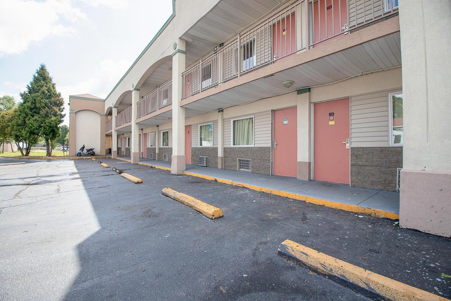 Hotel O Daylight Inn Elkhart I-90, IN gallery photo in Elkhart, IN — image 12