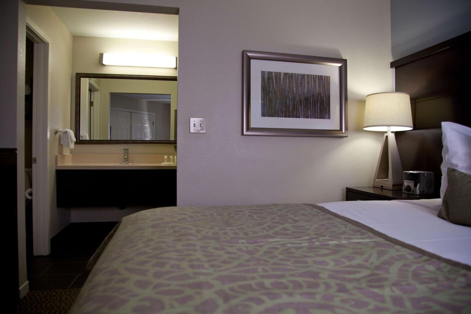 Sonesta ES Suites Sunnyvale gallery photo in Sunnyvale, CA — image 21