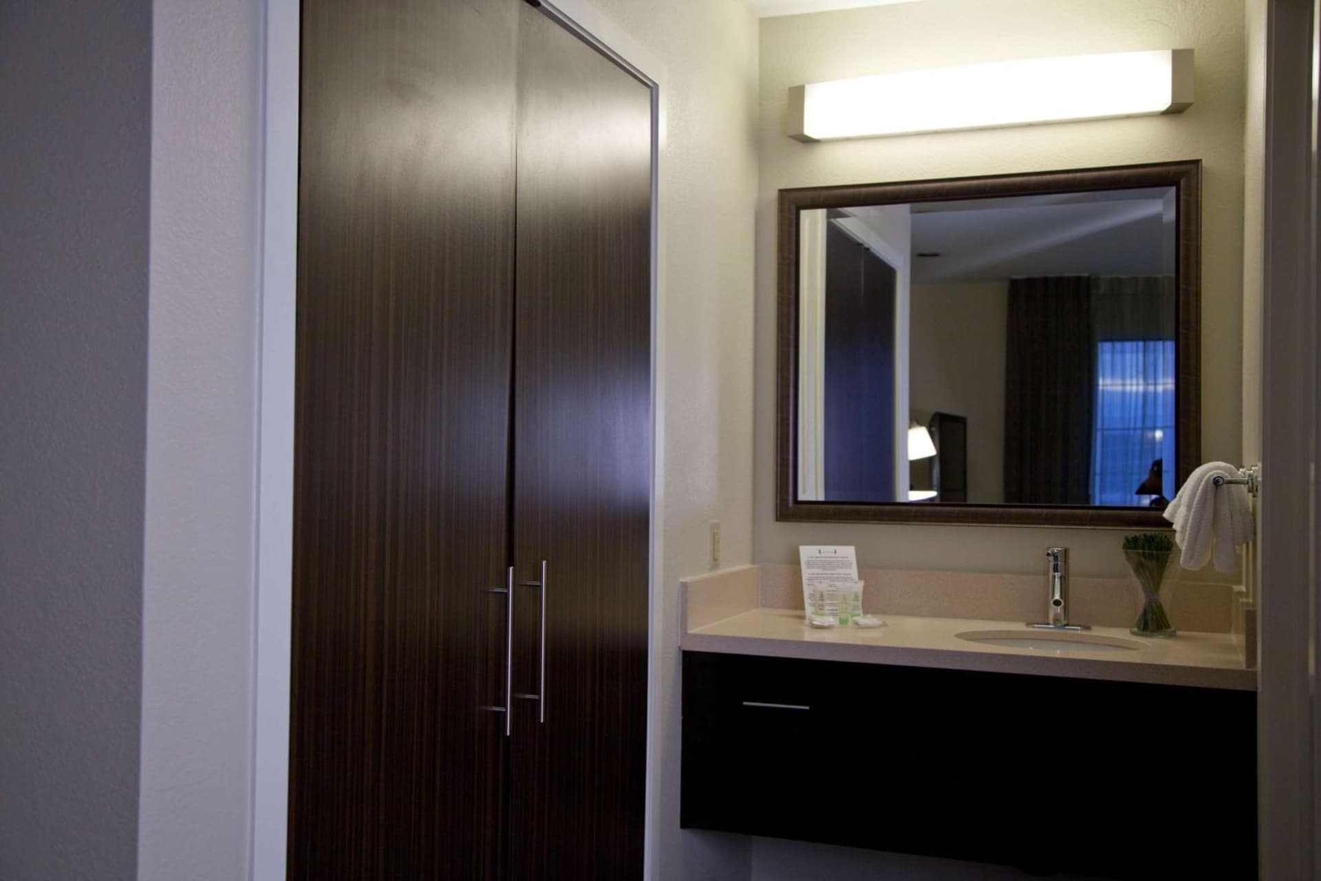 Sonesta ES Suites Sunnyvale gallery photo in Sunnyvale, CA — image 15
