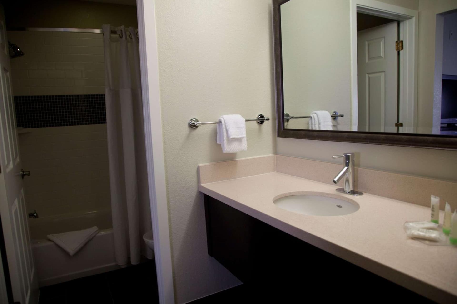 Sonesta ES Suites Sunnyvale gallery photo in Sunnyvale, CA — image 7
