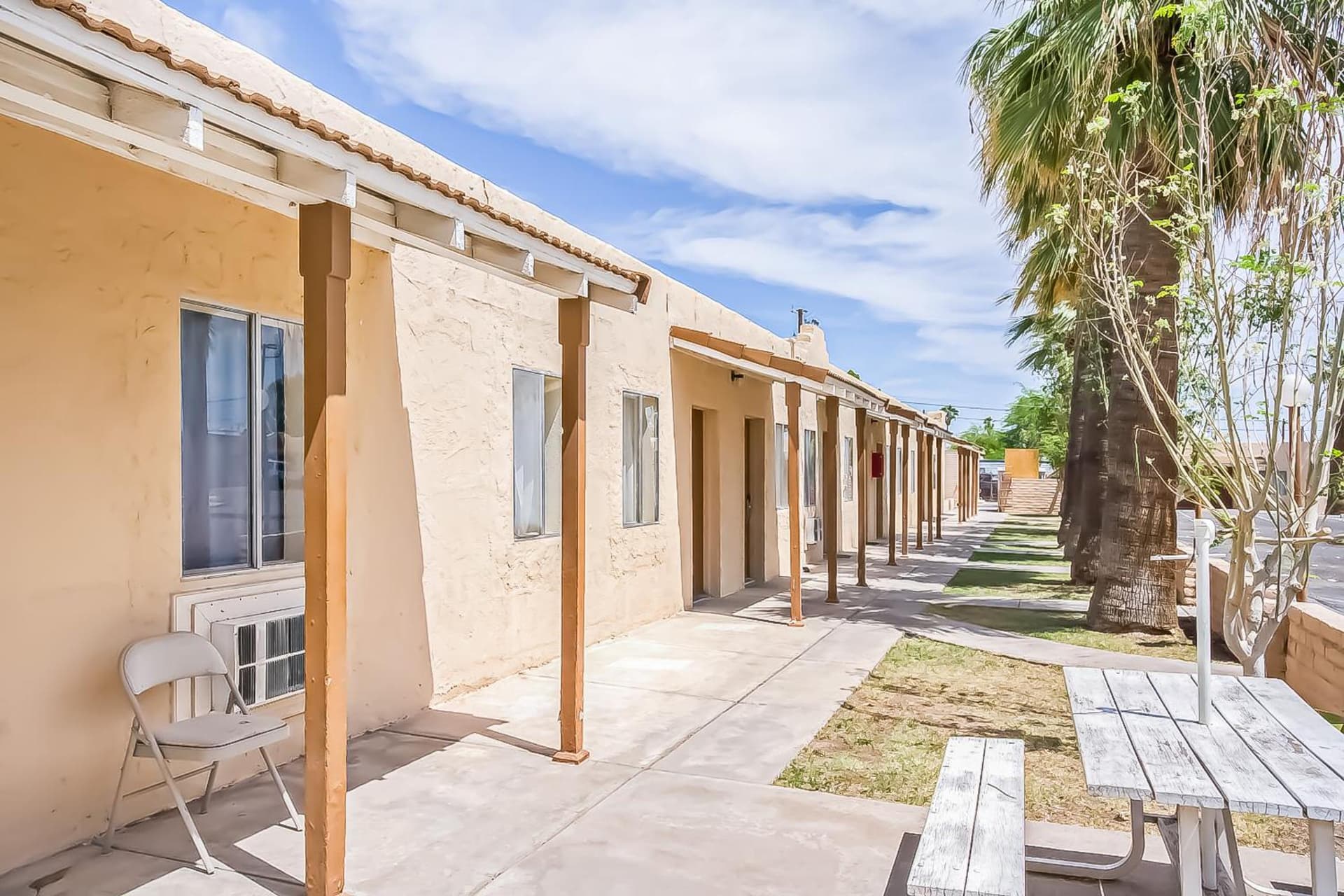 OYO Hotel Yuma AZ - I-8 US-95 gallery photo in Yuma, AZ — image 36