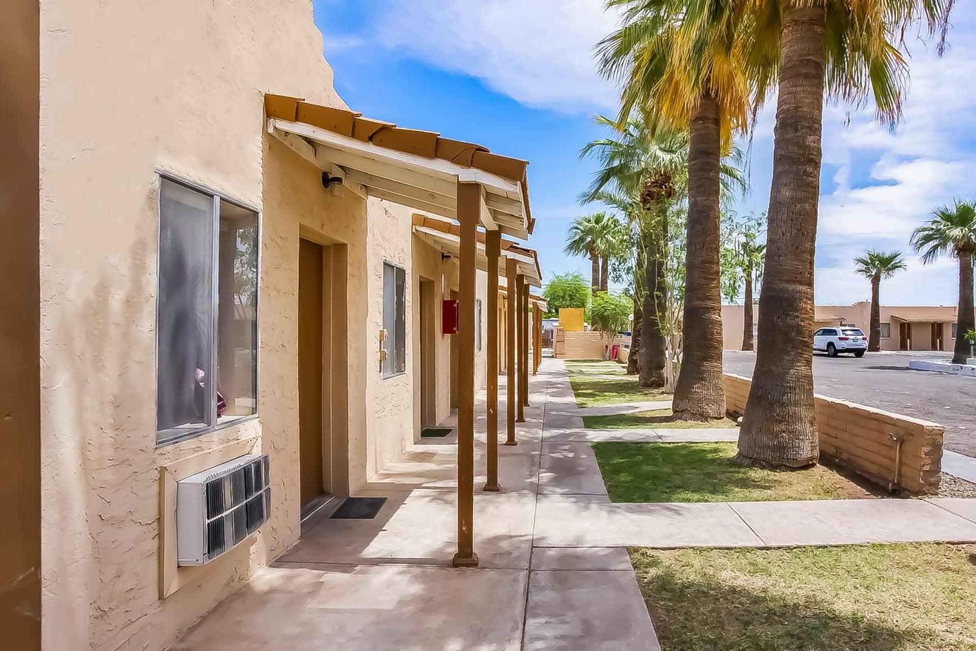 OYO Hotel Yuma AZ - I-8 US-95 gallery photo in Yuma, AZ — image 5
