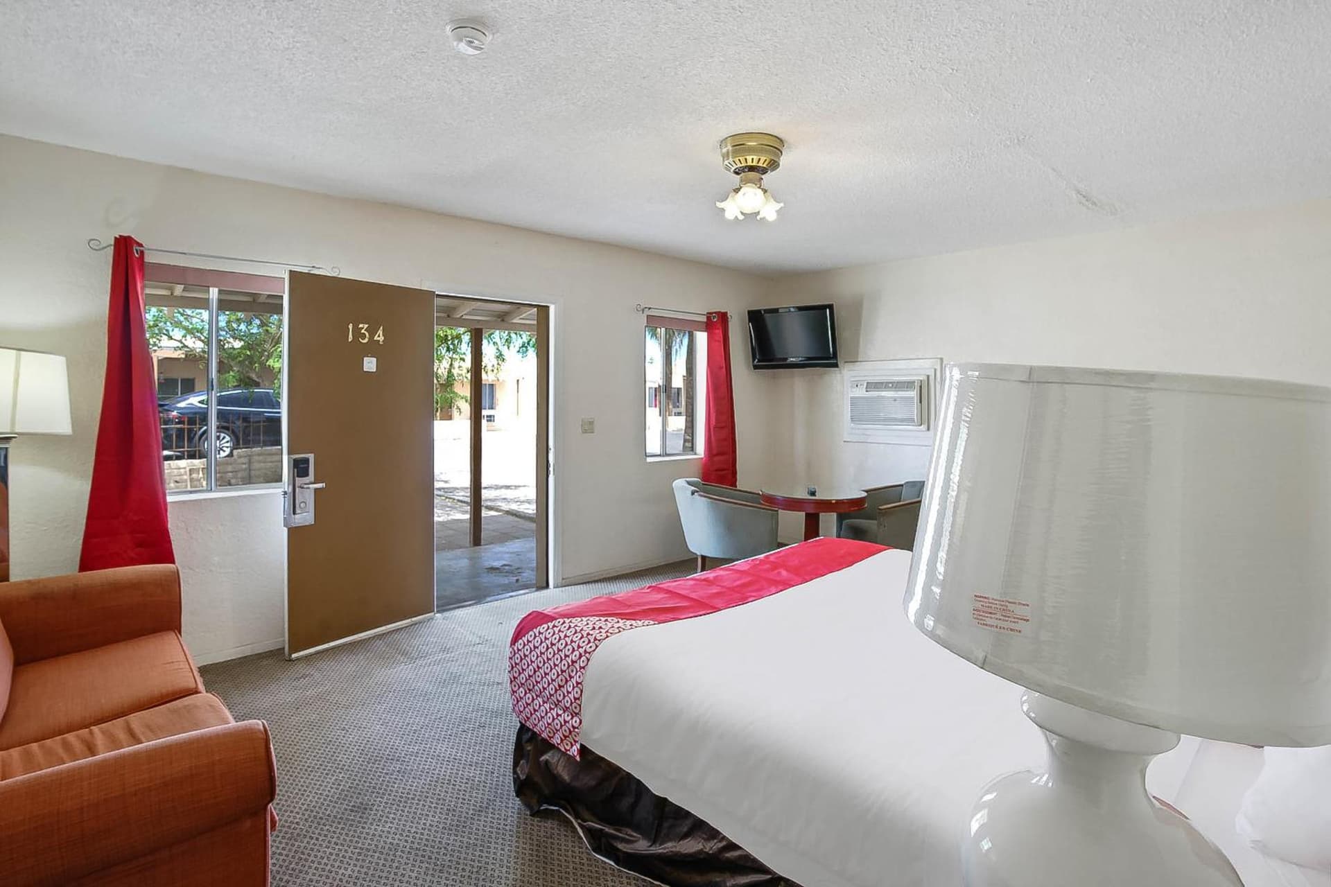 OYO Hotel Yuma AZ - I-8 US-95 gallery photo in Yuma, AZ — image 30