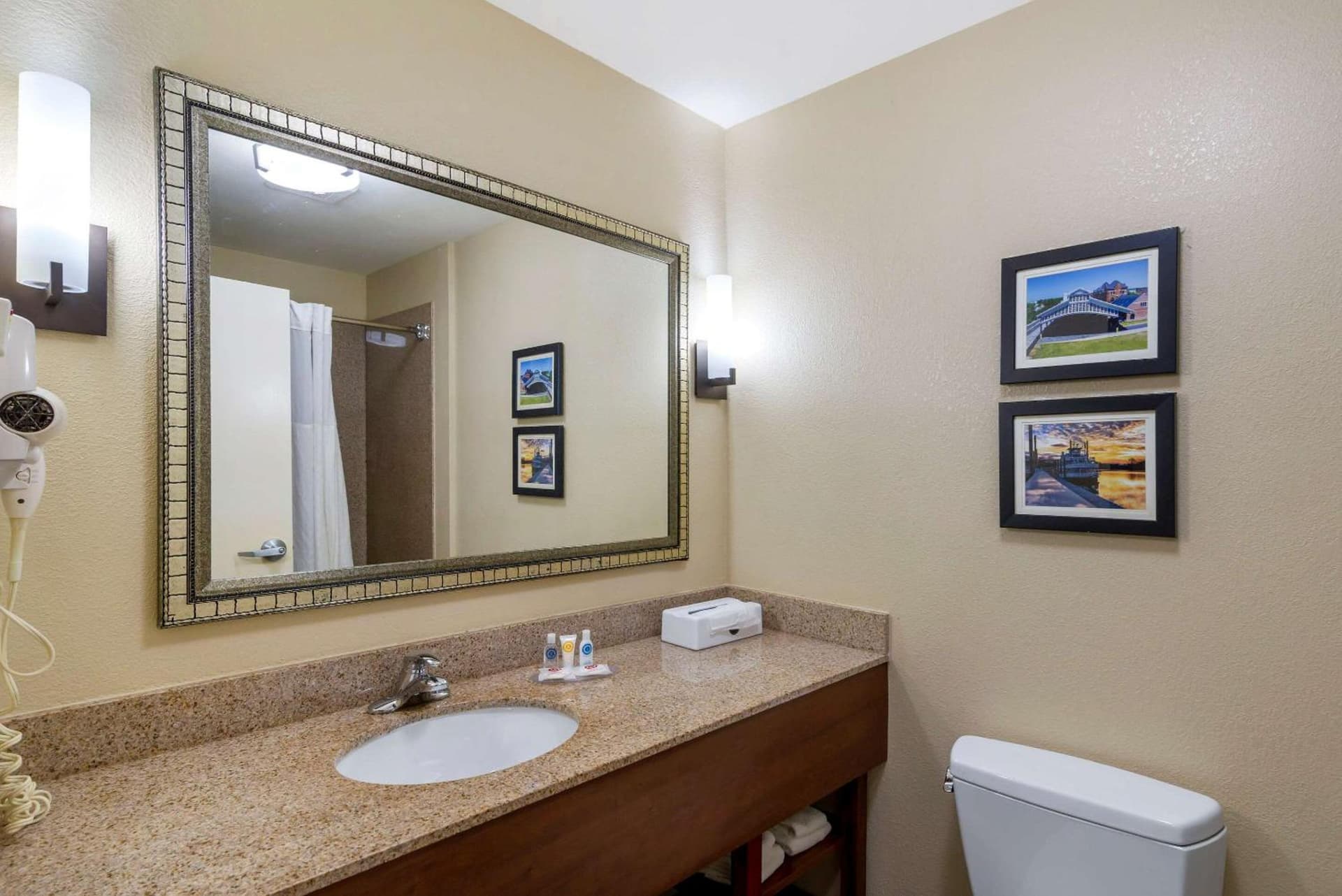 Comfort Inn & Suites Montgomery Eastchase gallery photo in Montgomery, AL — image 26
